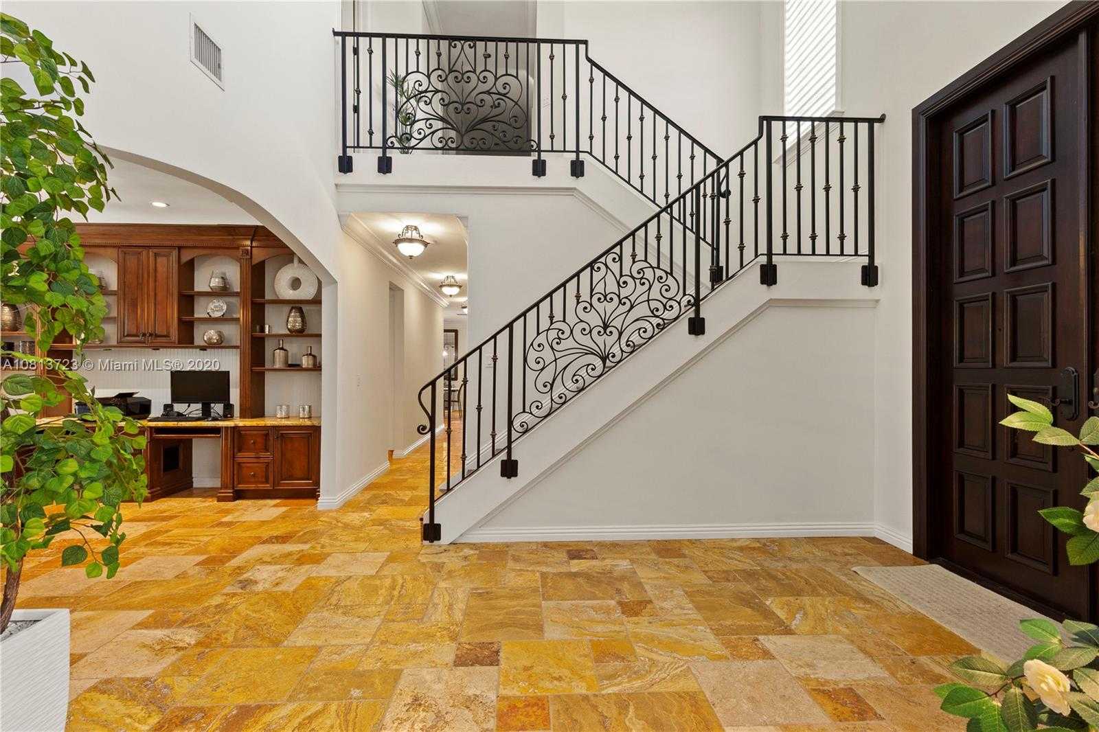 Small Image of 9439 NORTH WEST 54TH DORAL CIR LN, Doral Number 8