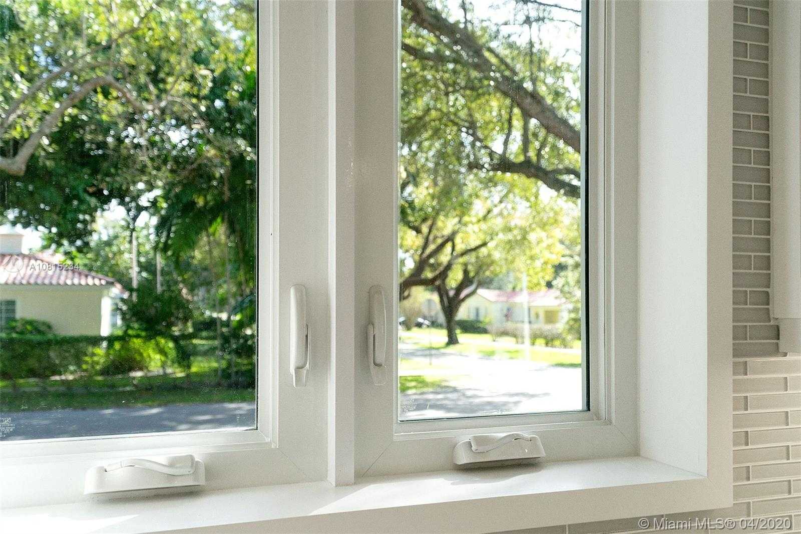 Small Image of 800 CATALONIA AVE, Coral Gables Number 16