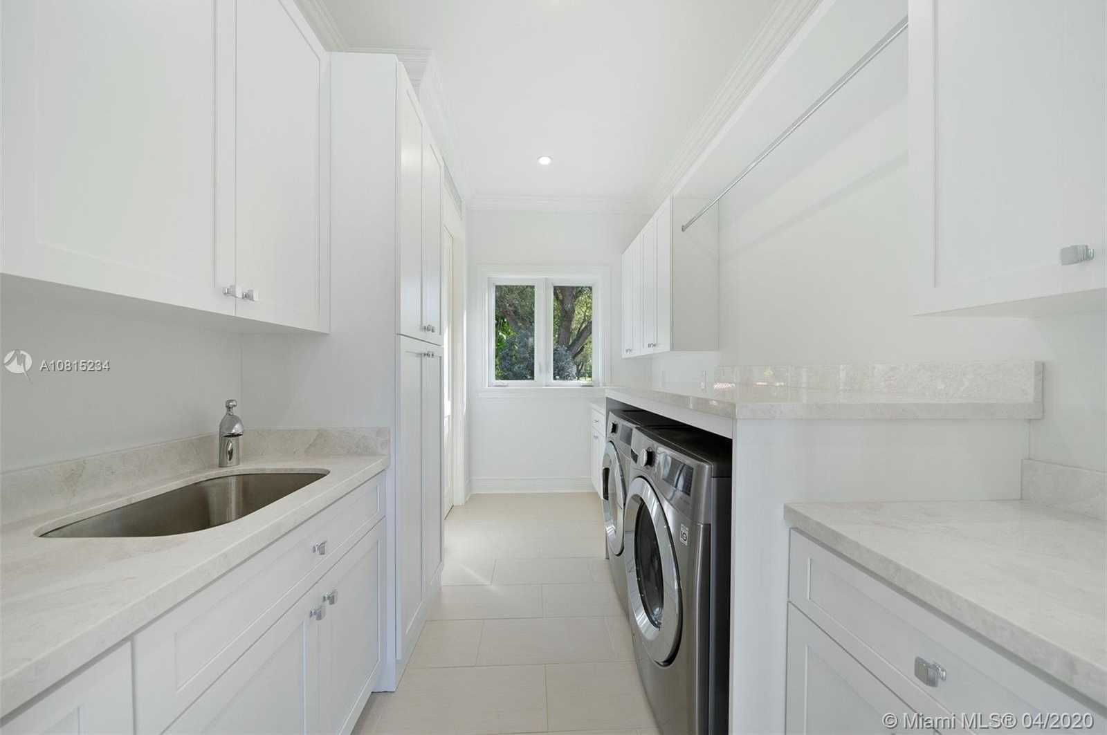Small Image of 800 CATALONIA AVE, Coral Gables Number 29