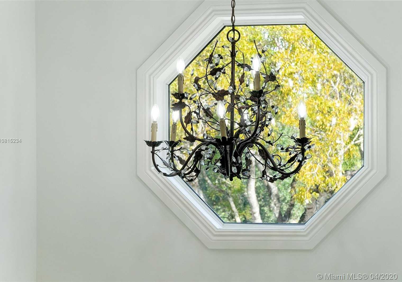 Small Image of 800 CATALONIA AVE, Coral Gables Number 31