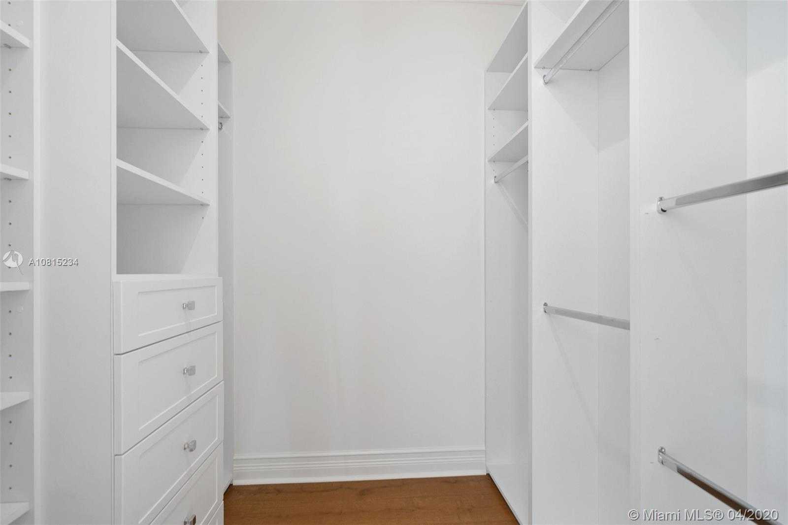 Small Image of 800 CATALONIA AVE, Coral Gables Number 34
