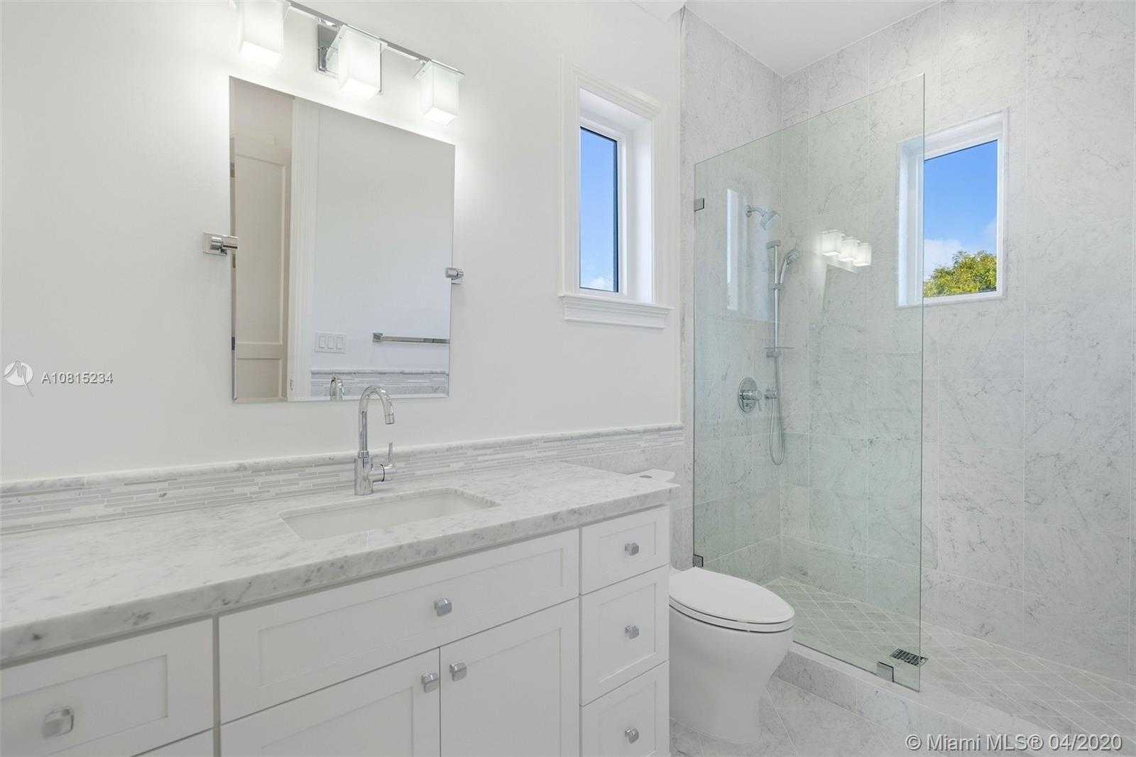 Small Image of 800 CATALONIA AVE, Coral Gables Number 39