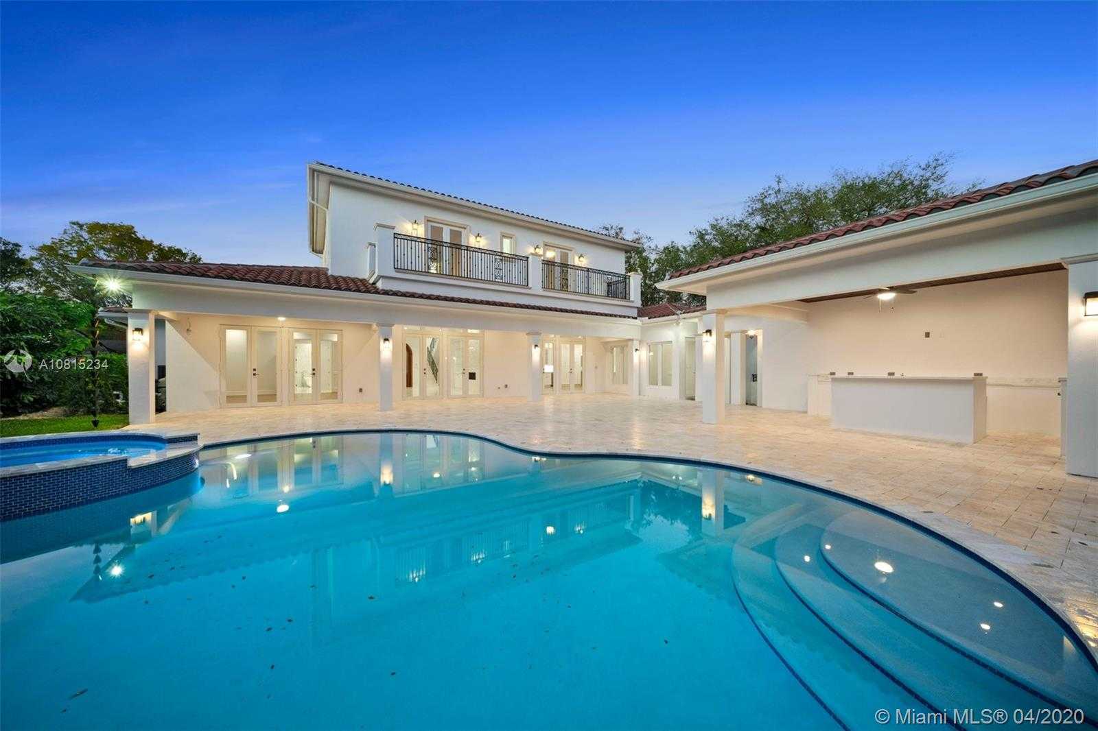 Small Image of 800 CATALONIA AVE, Coral Gables Number 47