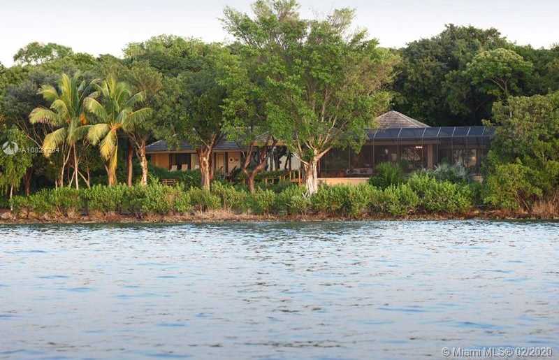 Small Image of 10 CANNON POINT, Key Largo Number 6