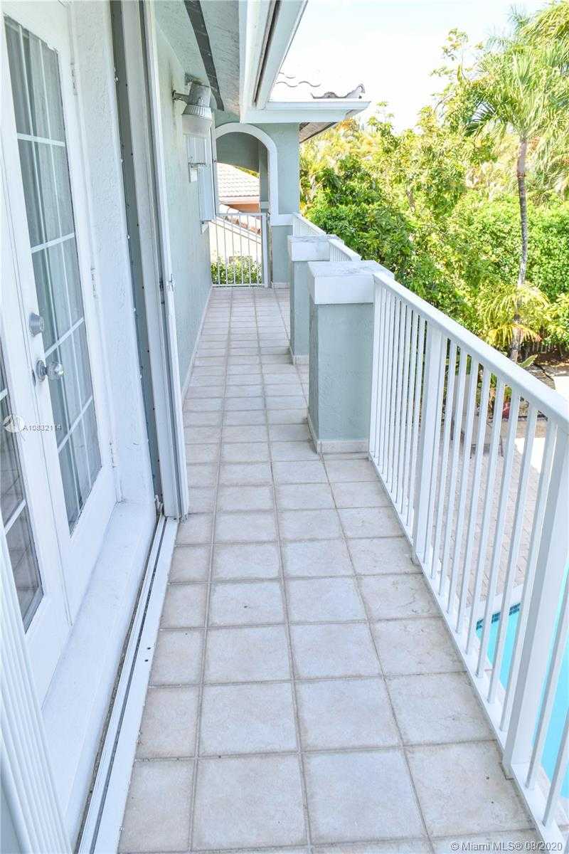 Small Image of 16005 NORTH WEST 82ND CT, Miami Lakes Number 26