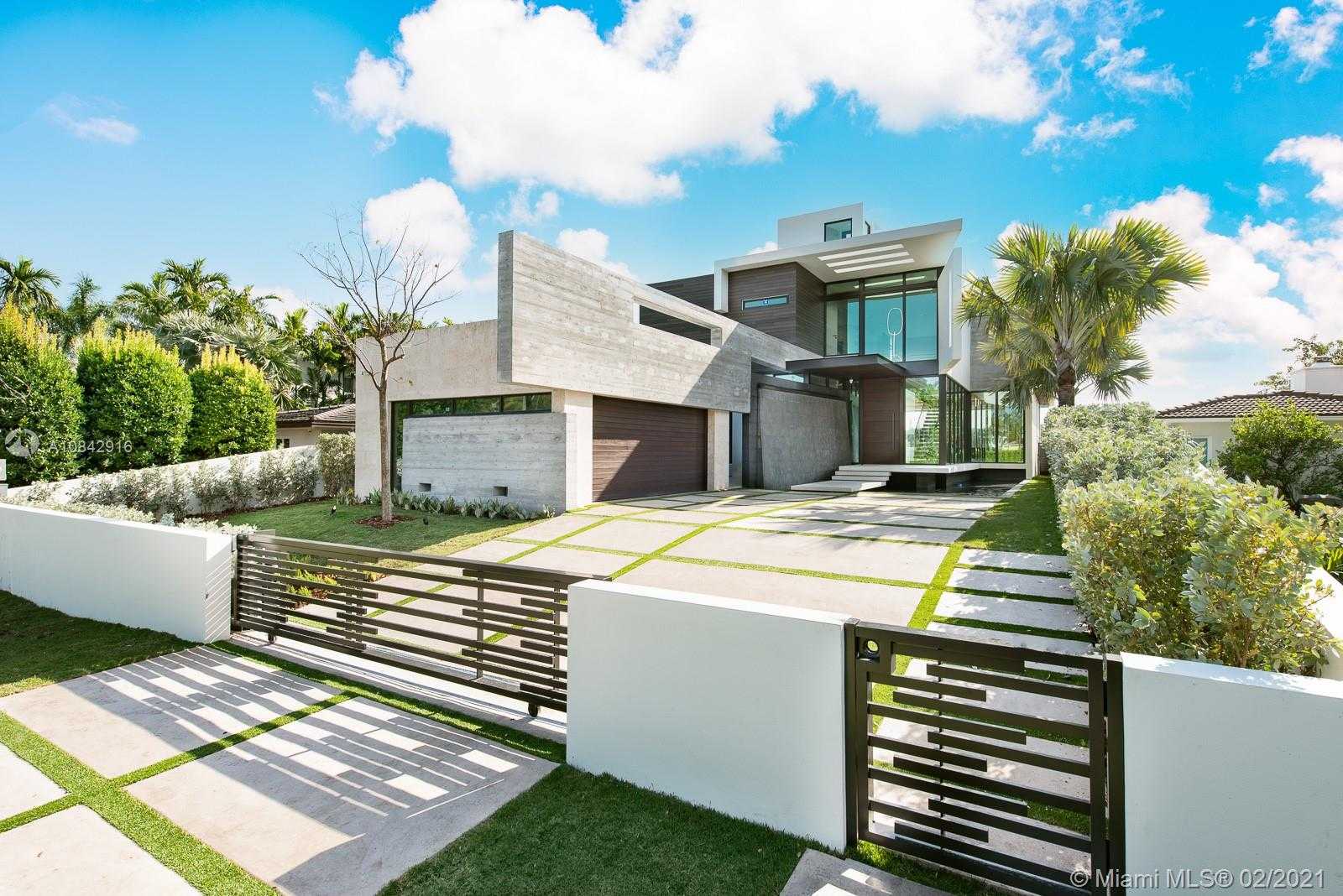 Small Image of 160 SOUTH HIBISCUS DR, Miami Beach Number 2