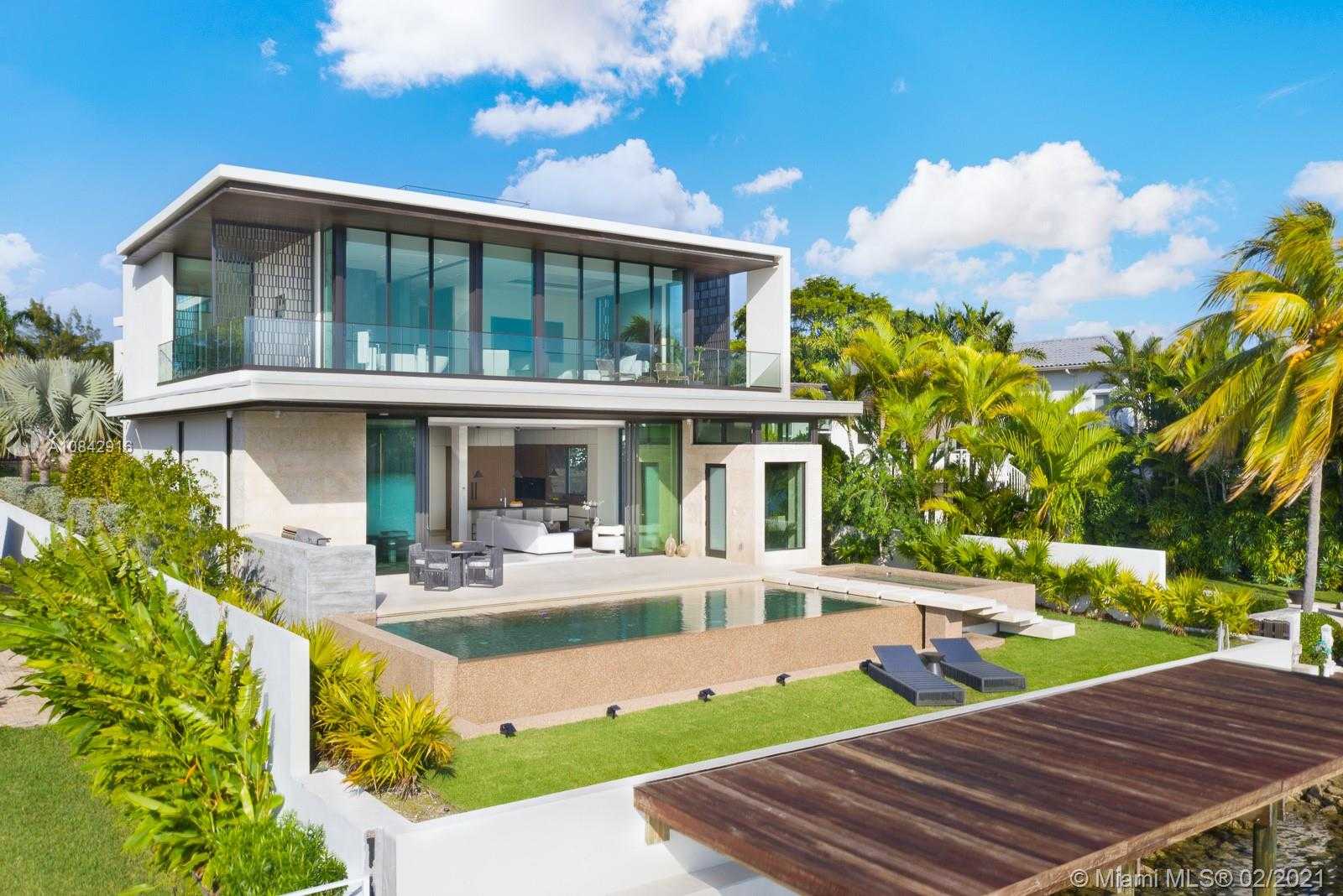 Small Image of 160 SOUTH HIBISCUS DR, Miami Beach Number 3