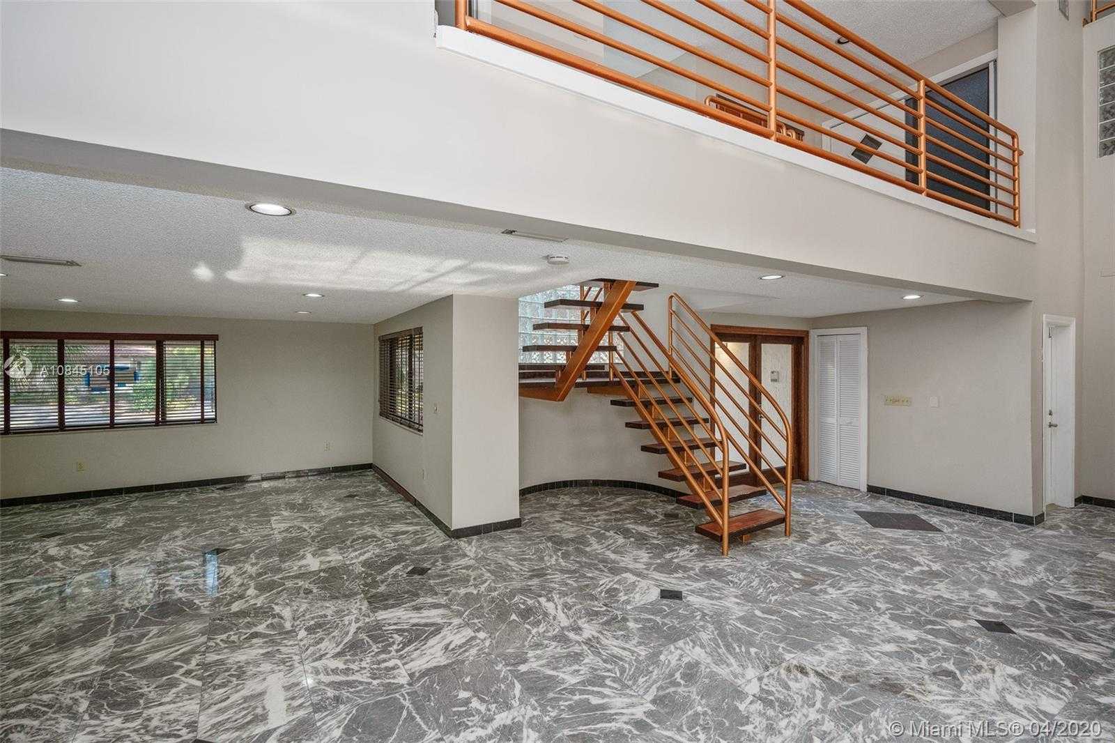 Small Image of 16720 NORTH WEST 78TH PL, Miami Lakes Number 10