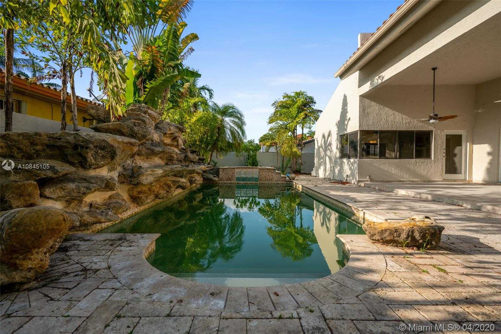 Small Image of 16720 NORTH WEST 78TH PL, Miami Lakes Number 13