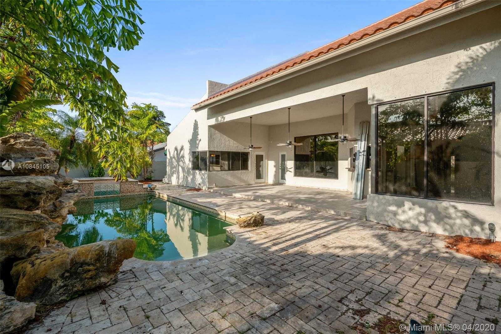 Small Image of 16720 NORTH WEST 78TH PL, Miami Lakes Number 15