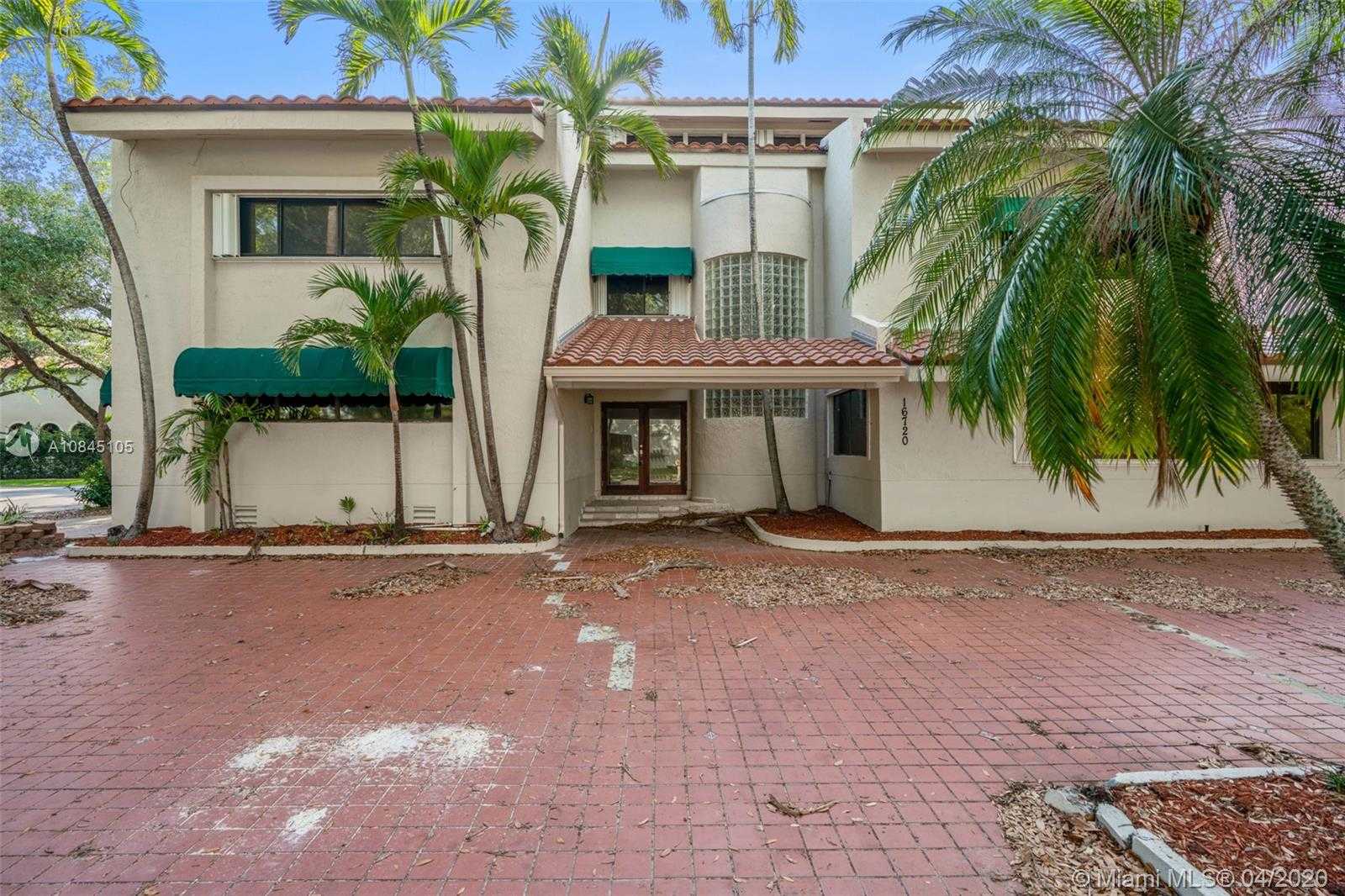 Small Image of 16720 NORTH WEST 78TH PL, Miami Lakes Number 2