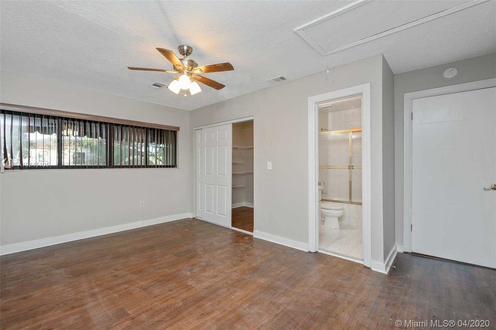 Small Image of 16720 NORTH WEST 78TH PL, Miami Lakes Number 30