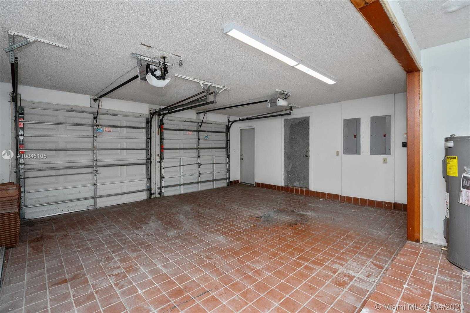Small Image of 16720 NORTH WEST 78TH PL, Miami Lakes Number 4