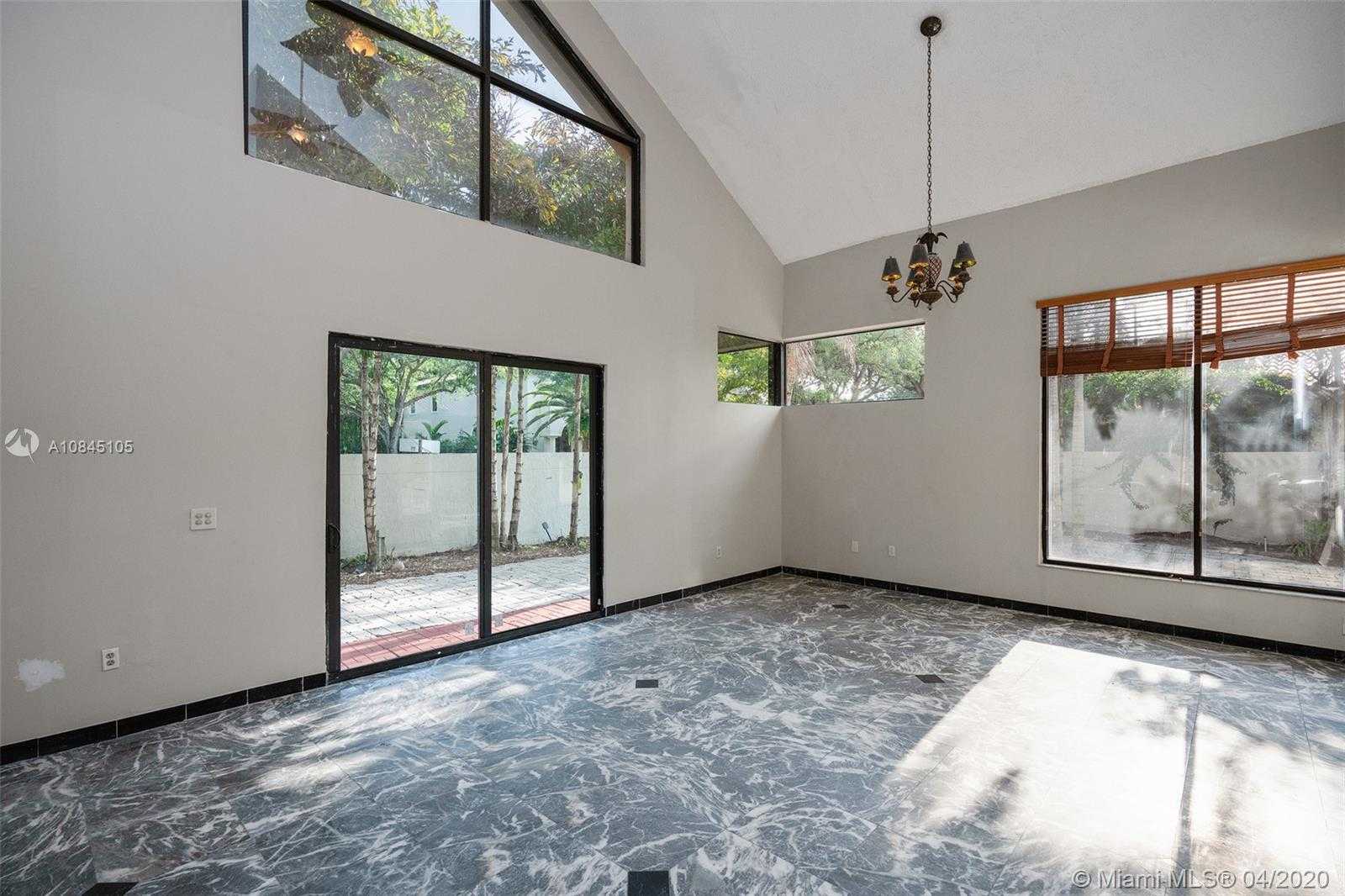 Small Image of 16720 NORTH WEST 78TH PL, Miami Lakes Number 5