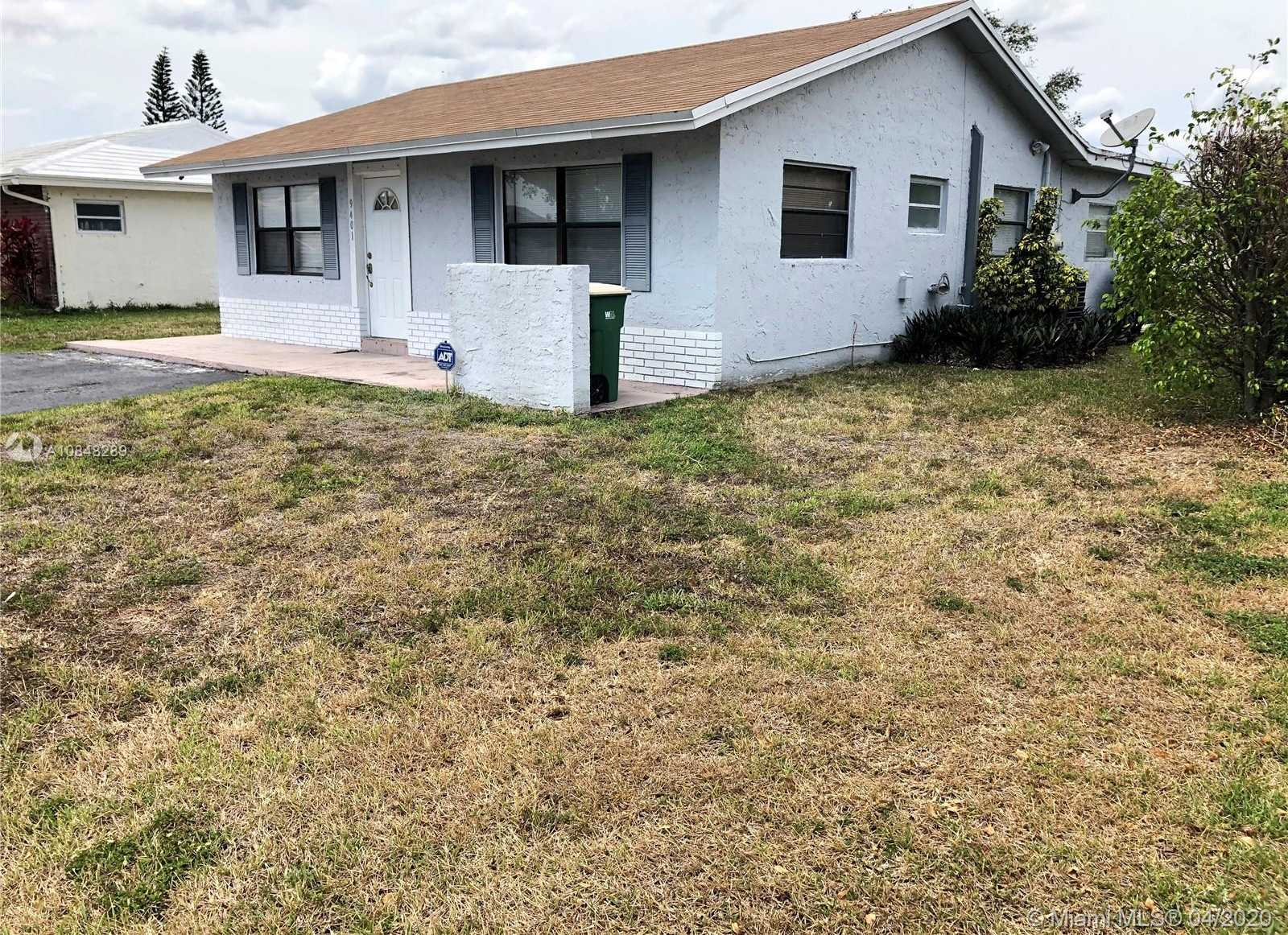 Small Image of 9401 NORTH WEST 81ST MNR, Tamarac Number 16