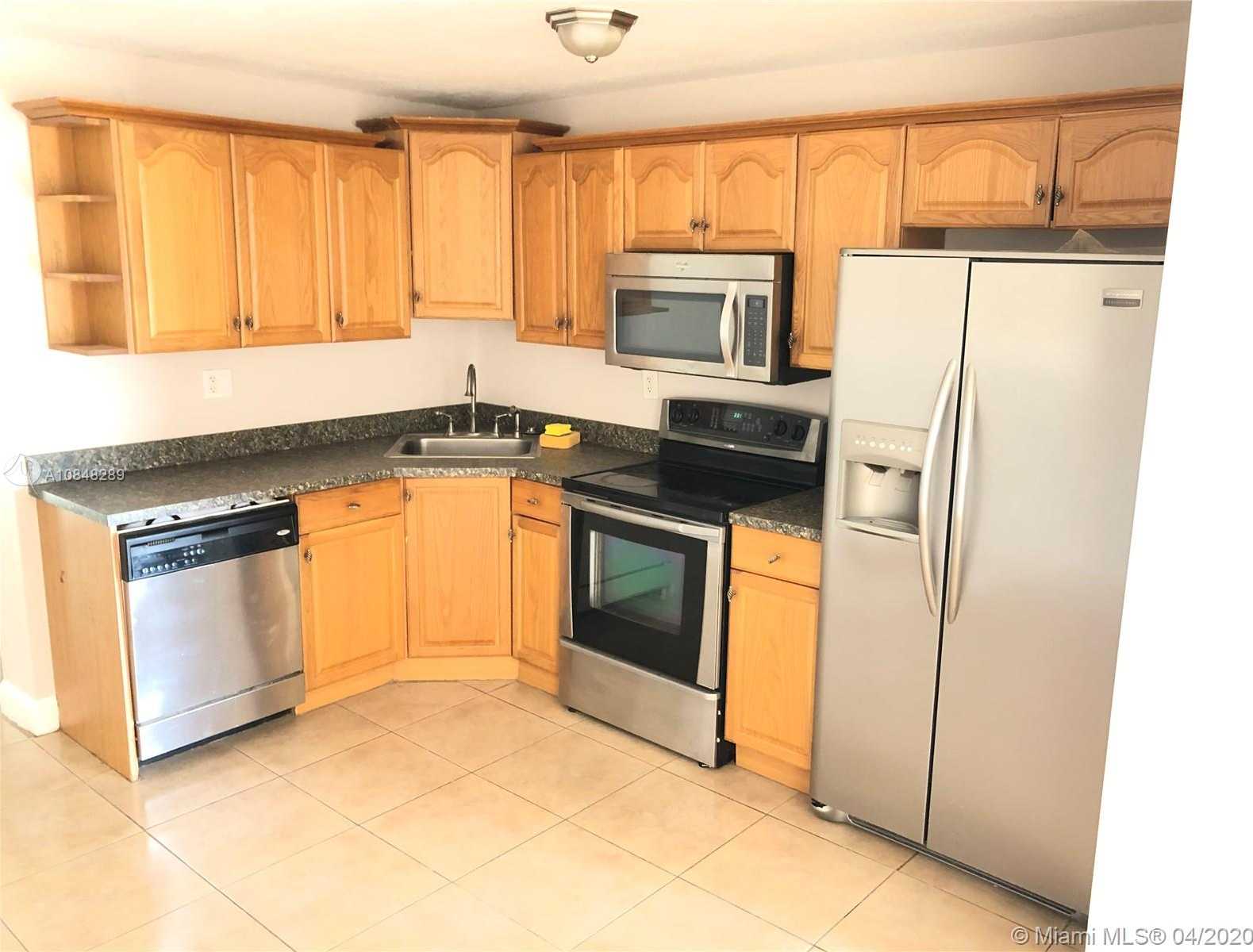 Small Image of 9401 NORTH WEST 81ST MNR, Tamarac Number 6