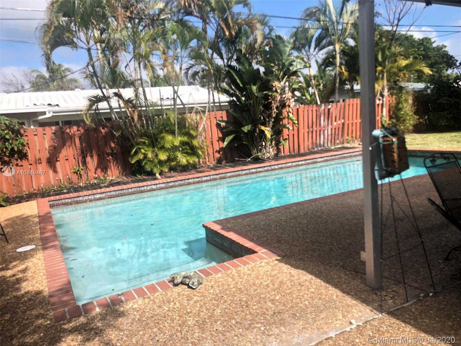 Small Image of 725 NORTH EAST 7TH ST, Pompano Beach Number 16