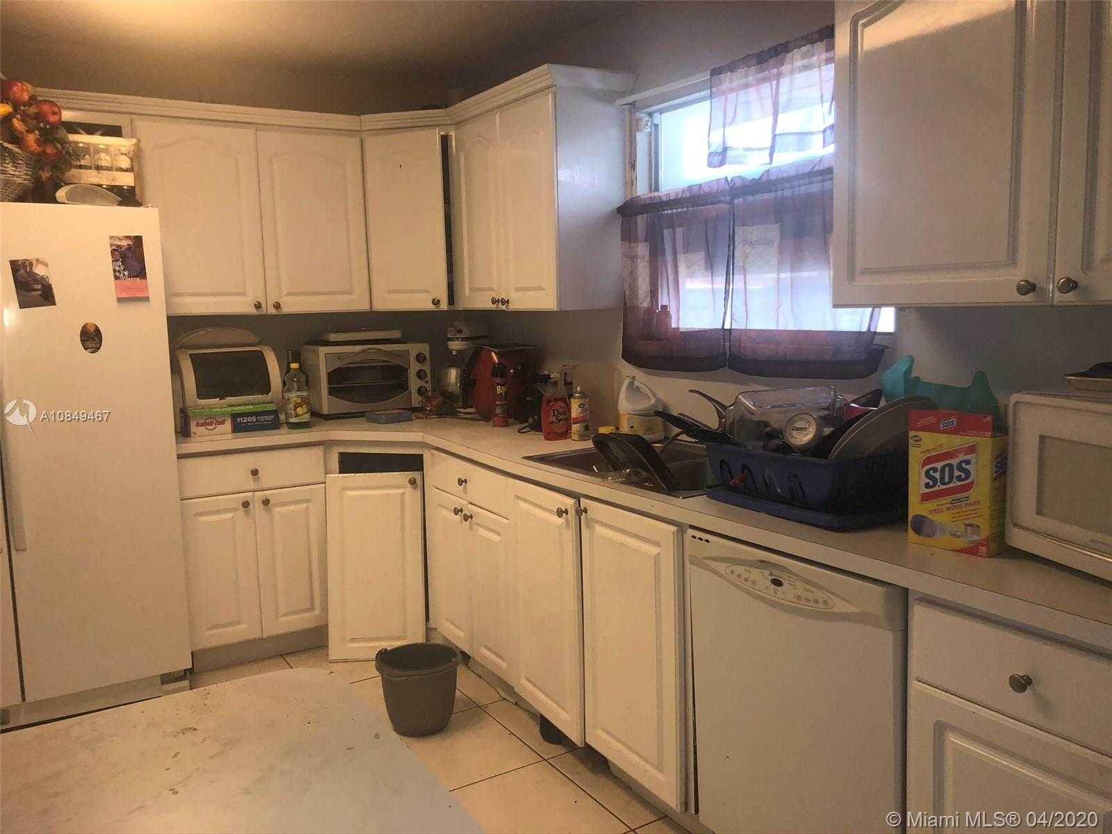 Small Image of 725 NORTH EAST 7TH ST, Pompano Beach Number 17