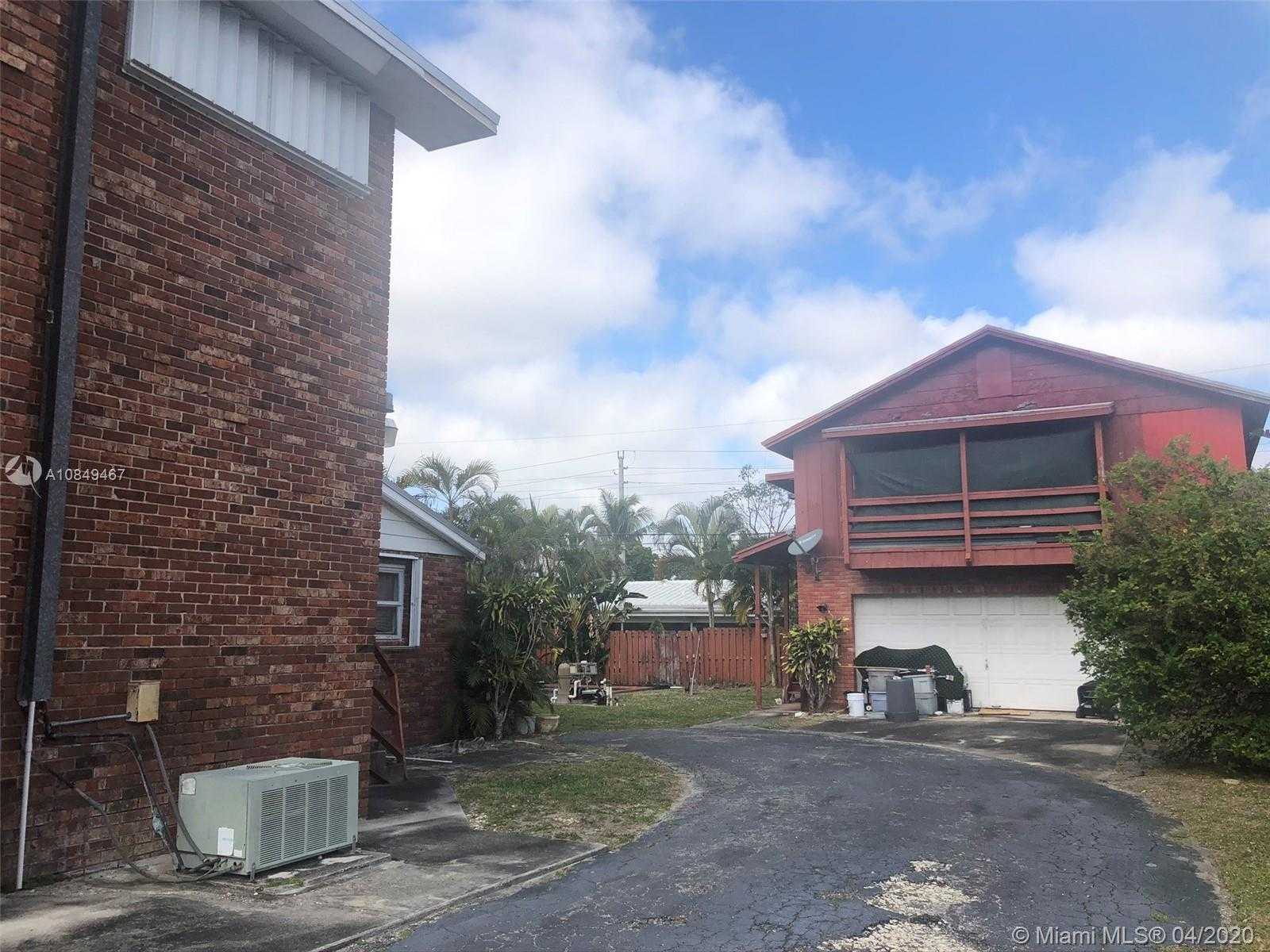 Small Image of 725 NORTH EAST 7TH ST, Pompano Beach Number 5