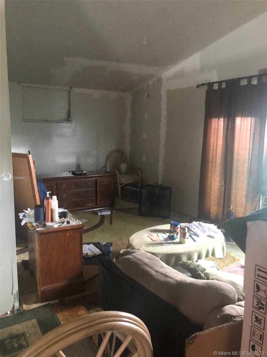 Small Image of 725 NORTH EAST 7TH ST, Pompano Beach Number 8