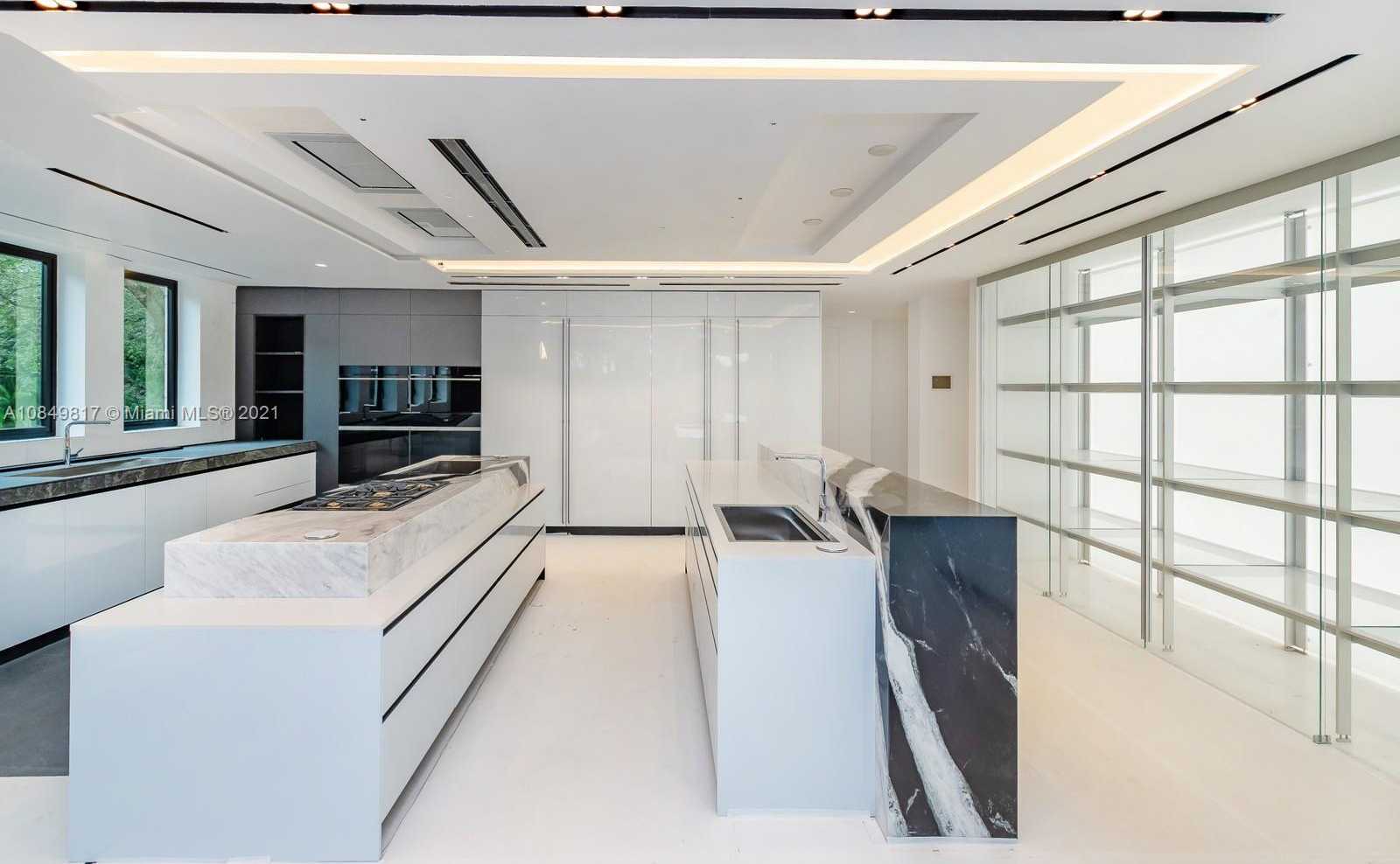 Small Image of 650 CASUARINA CONCOURSE, Coral Gables Number 10