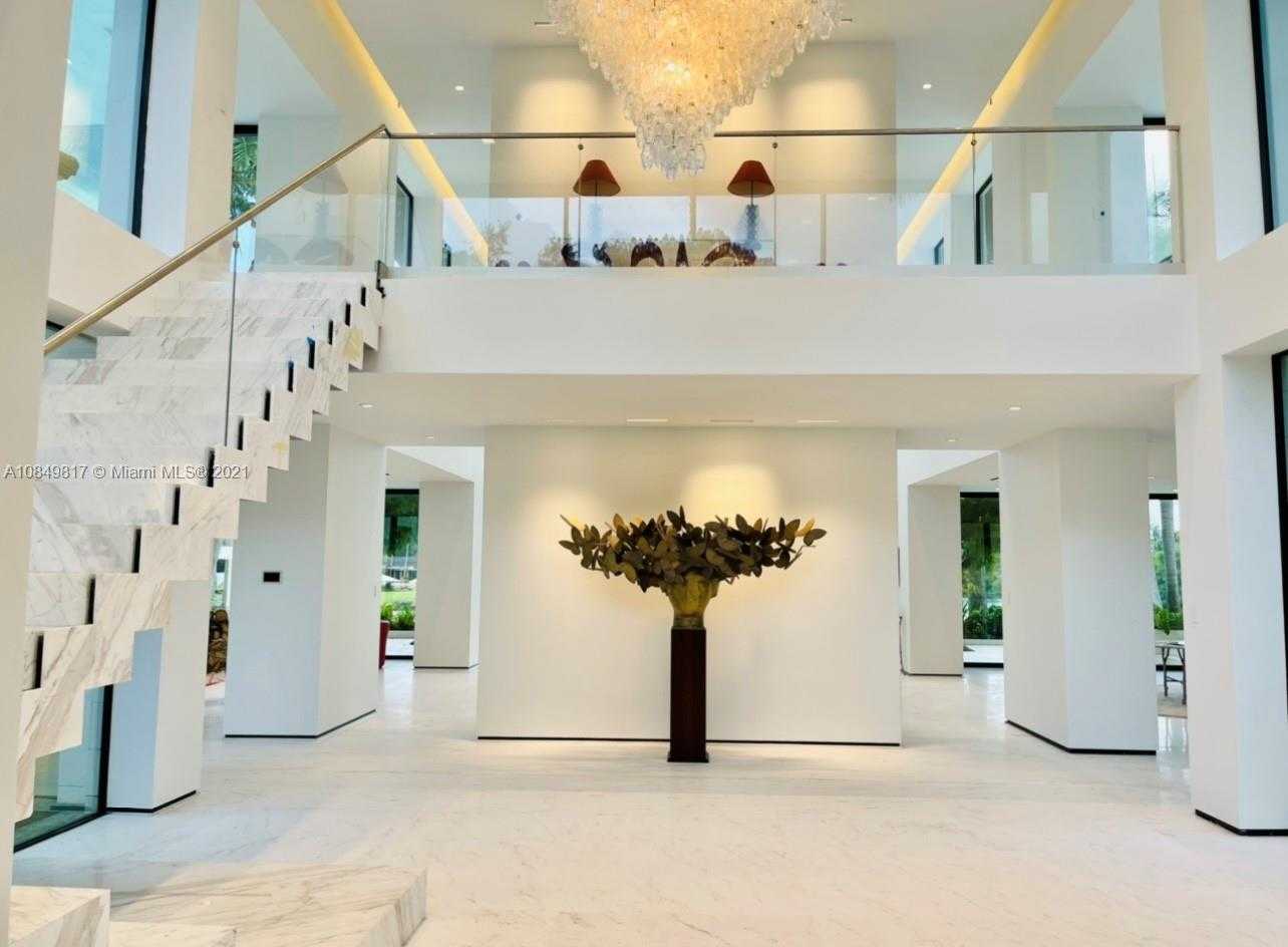 Small Image of 650 CASUARINA CONCOURSE, Coral Gables Number 14