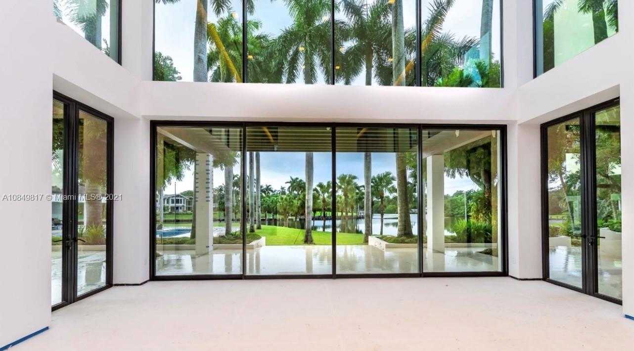 Small Image of 650 CASUARINA CONCOURSE, Coral Gables Number 16