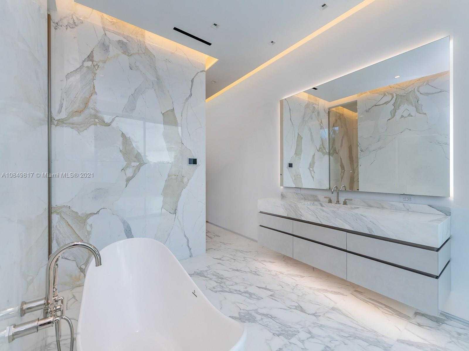 Small Image of 650 CASUARINA CONCOURSE, Coral Gables Number 18