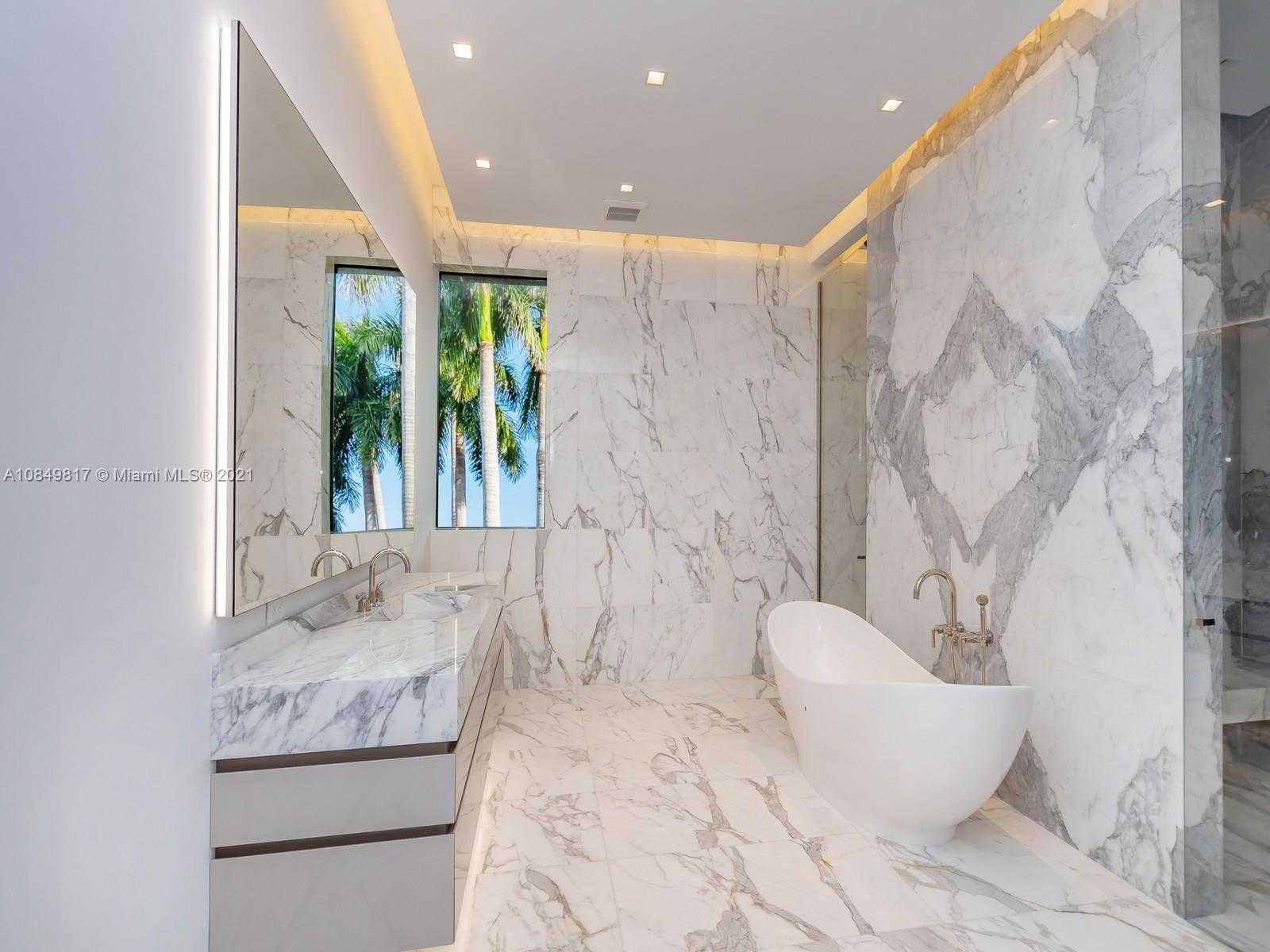 Small Image of 650 CASUARINA CONCOURSE, Coral Gables Number 22