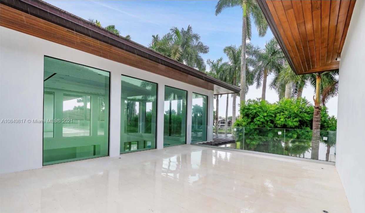 Small Image of 650 CASUARINA CONCOURSE, Coral Gables Number 28