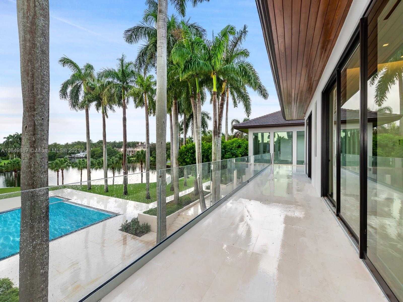 Small Image of 650 CASUARINA CONCOURSE, Coral Gables Number 29