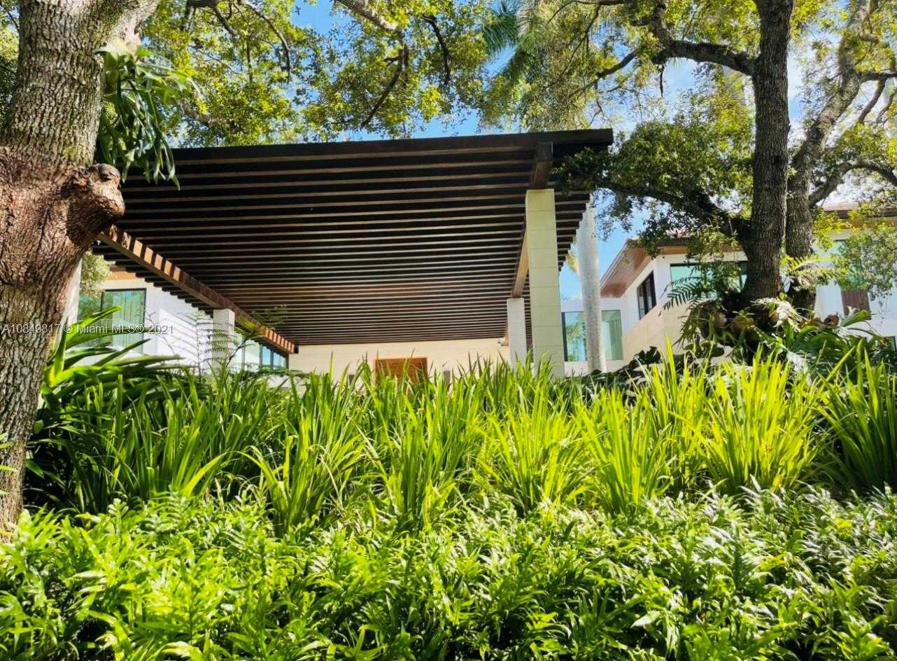 Small Image of 650 CASUARINA CONCOURSE, Coral Gables Number 44