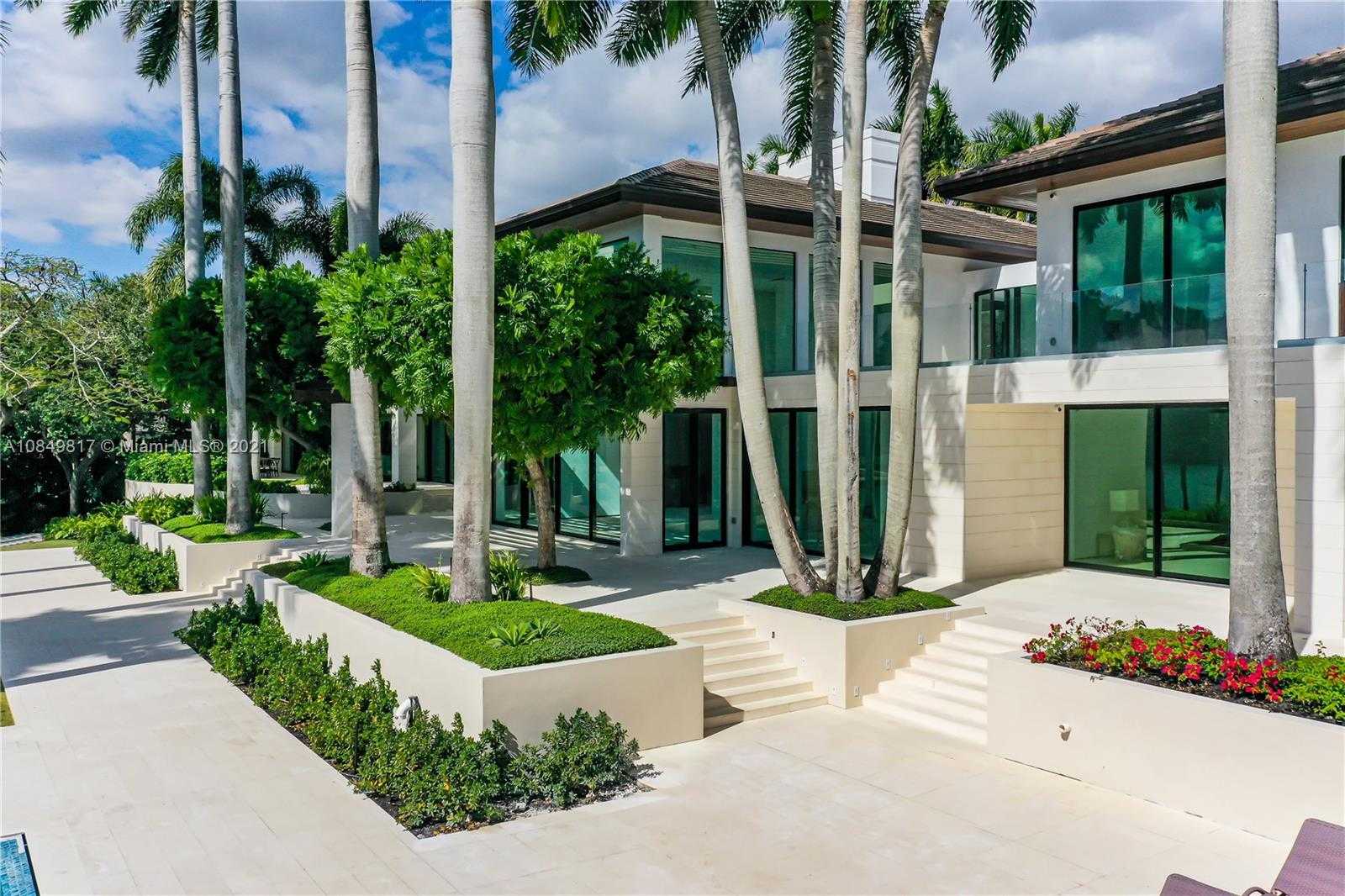 Small Image of 650 CASUARINA CONCOURSE, Coral Gables Number 7