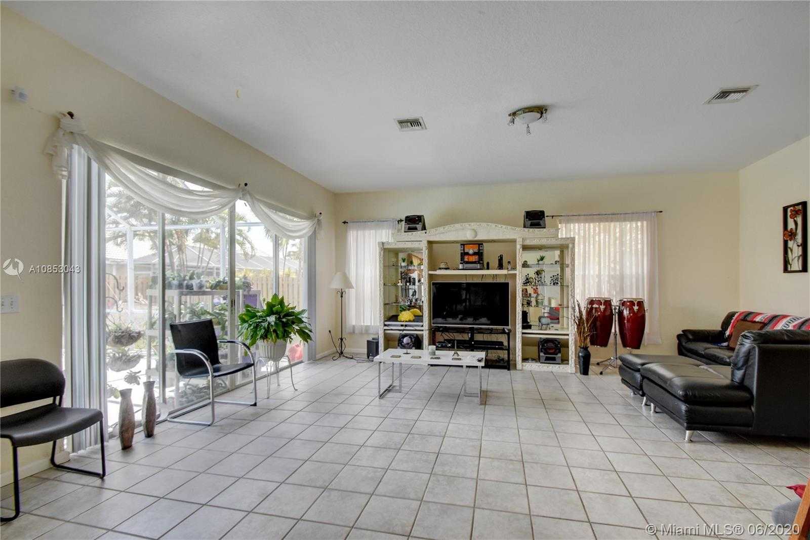 Small Image of 5220 NORTH WEST 66TH AVE, Lauderhill Number 28
