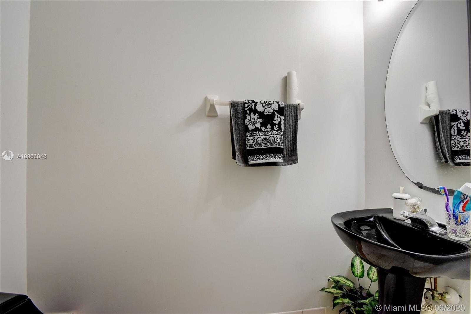 Small Image of 5220 NORTH WEST 66TH AVE, Lauderhill Number 30