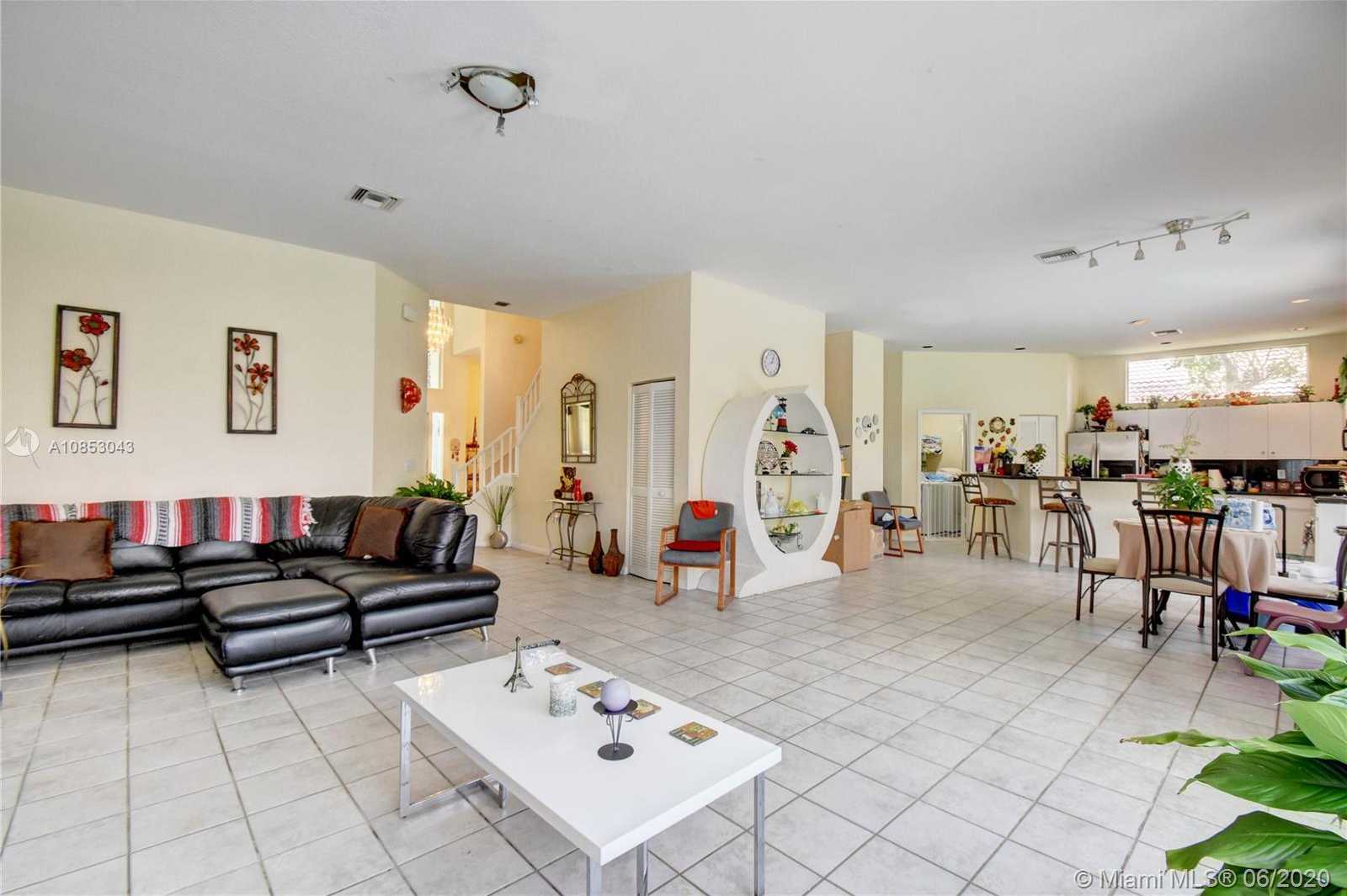 Small Image of 5220 NORTH WEST 66TH AVE, Lauderhill Number 4