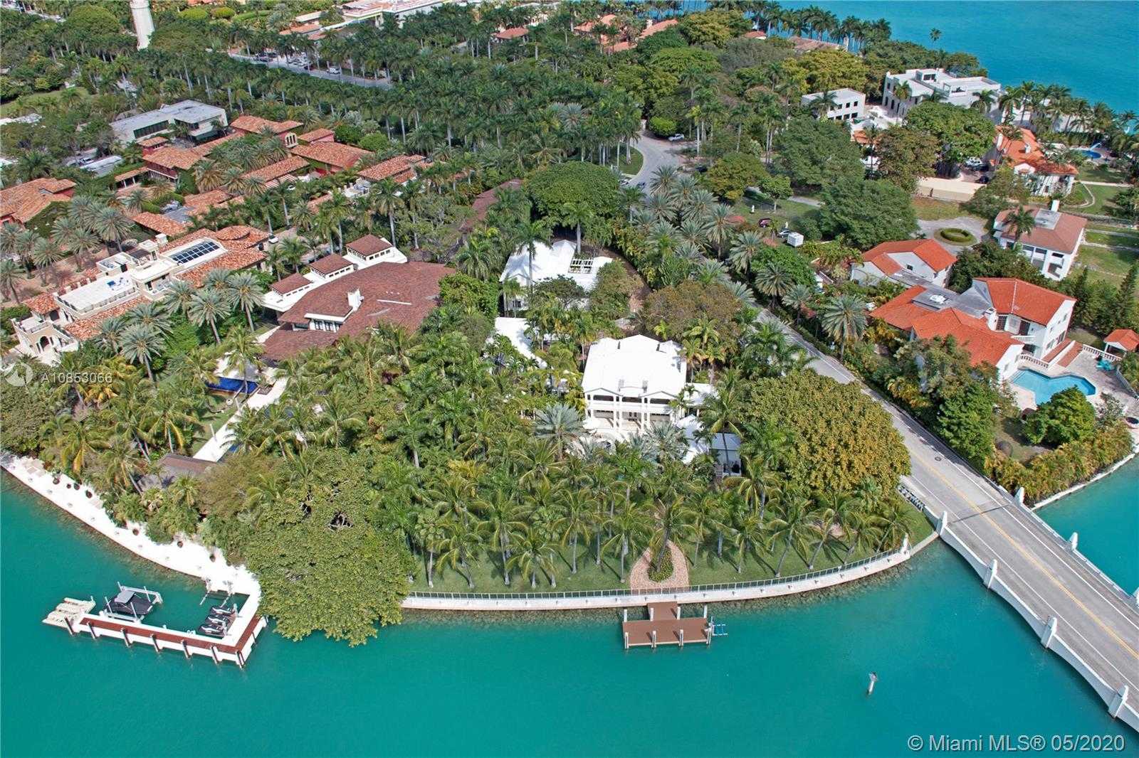 Small Image of 1 W Star Island Dr, Miami Beach, FL 33139, USA Number 17
