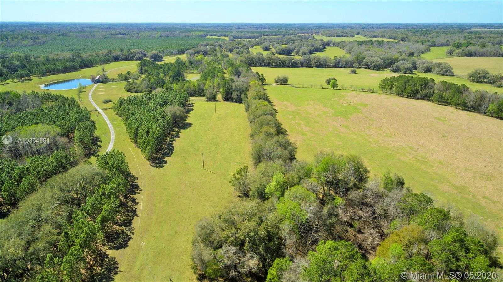 Small Image of 18828 NORTH WEST COUNTY ROAD 231, Gainesville Number 10