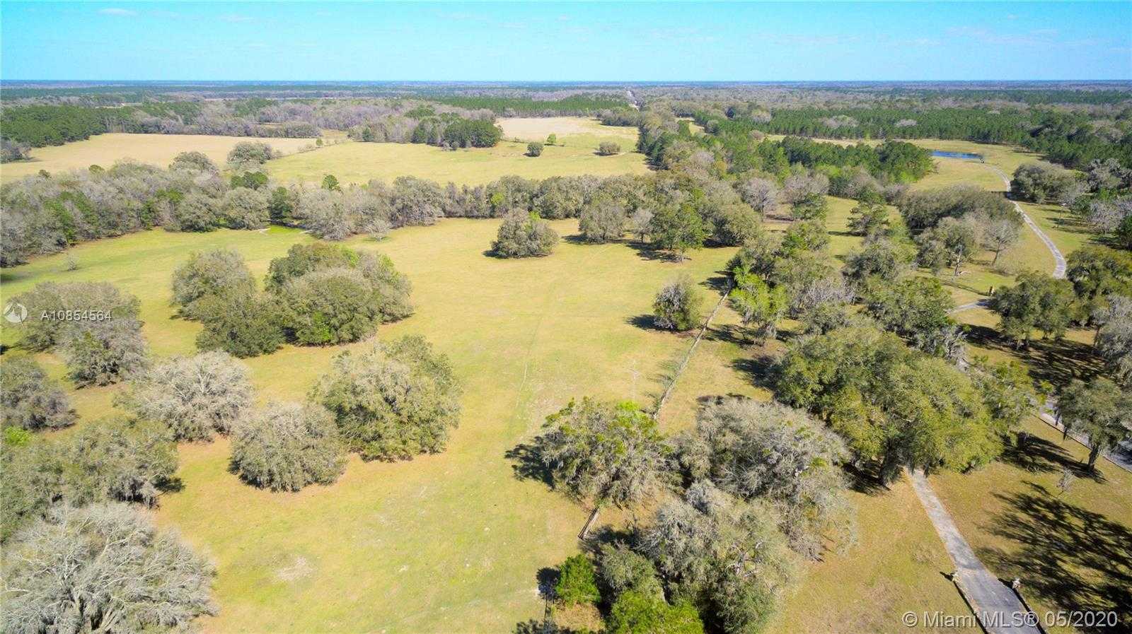 Small Image of 18828 NORTH WEST COUNTY ROAD 231, Gainesville Number 17