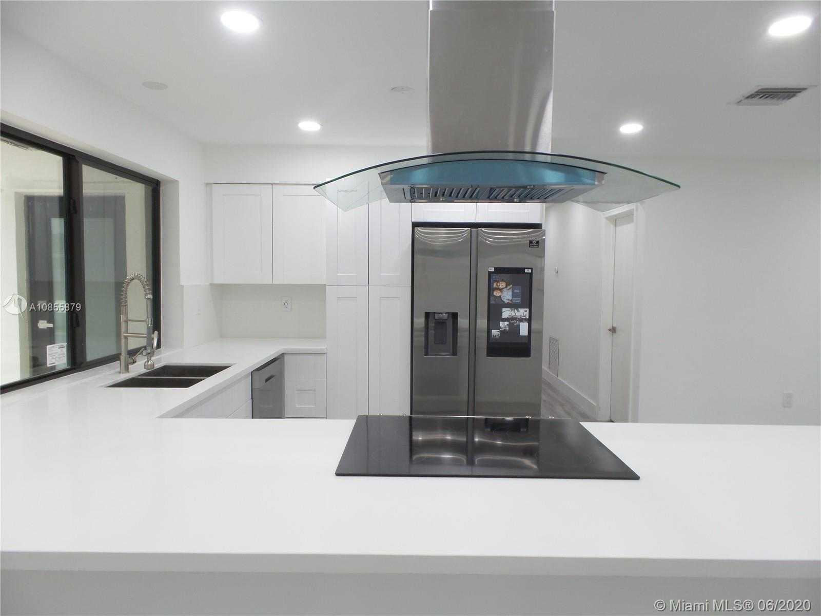 Small Image of 9410 SOUTH WEST 65TH ST, Miami Number 6