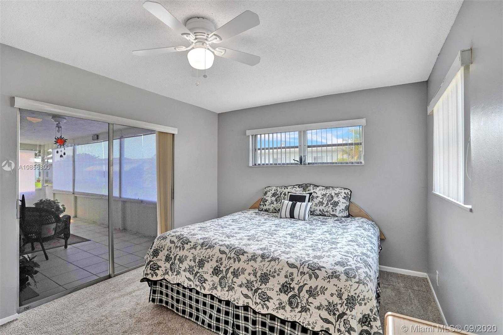 Small Image of 6935 NORTH WEST 11TH ST, Margate Number 16