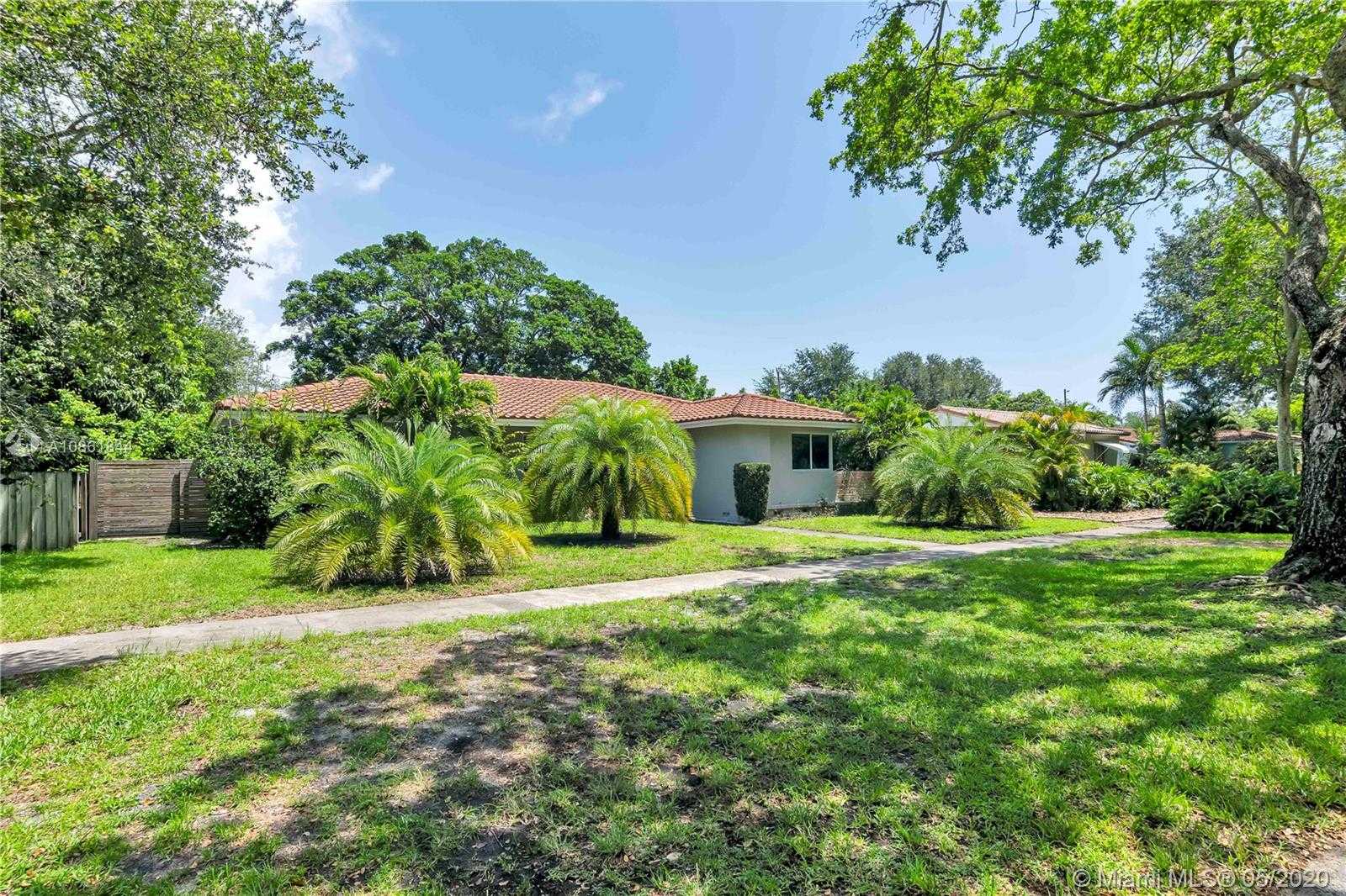 Small Image of 137 NORTH WEST 106TH ST, Miami Shores Number 27