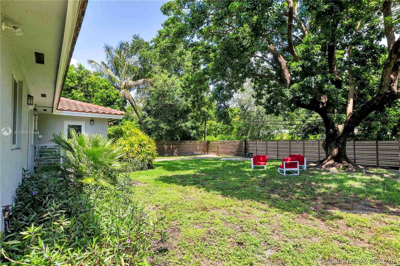 Small Image of 137 NORTH WEST 106TH ST, Miami Shores Number 30