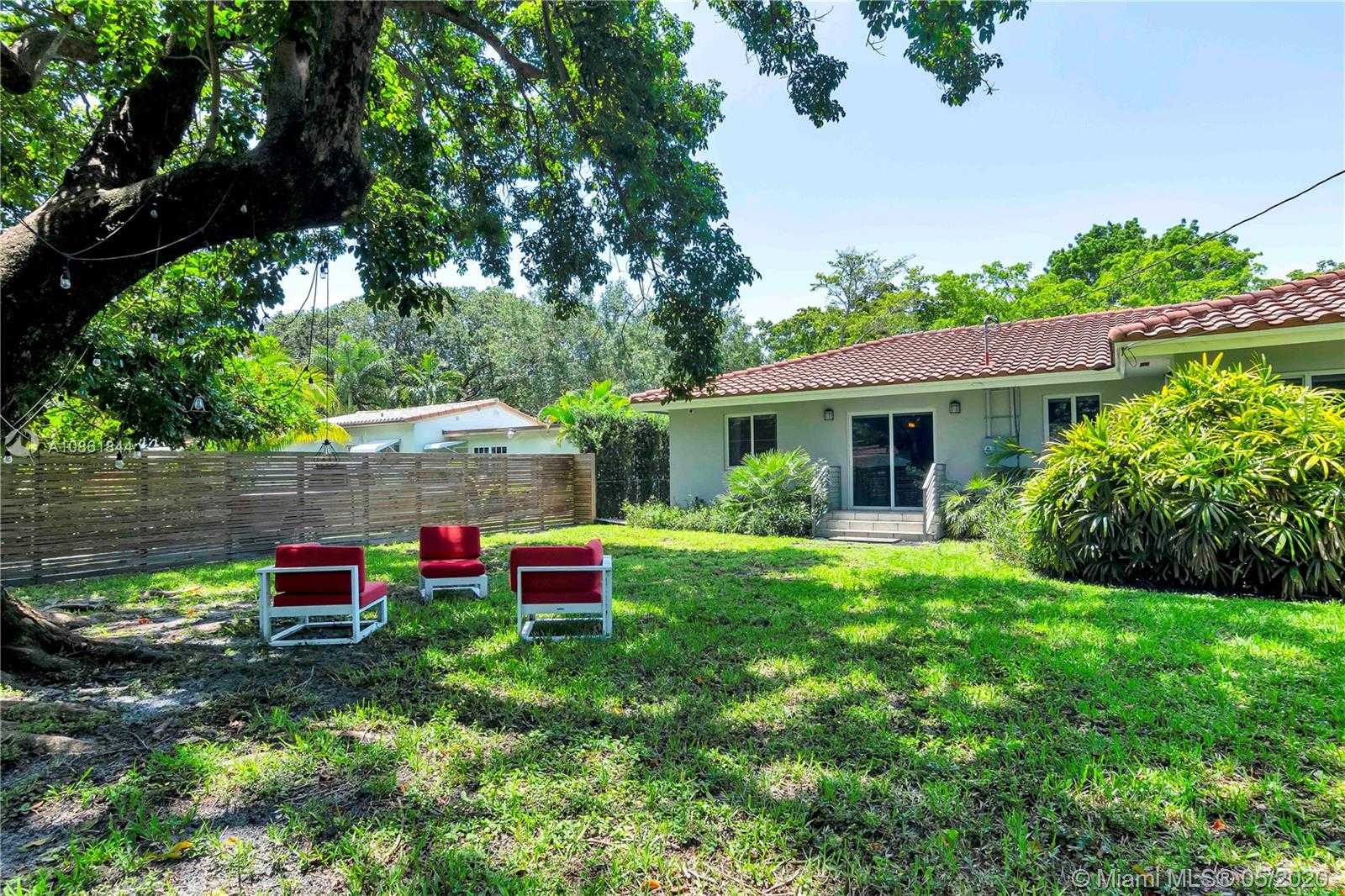 Small Image of 137 NORTH WEST 106TH ST, Miami Shores Number 32