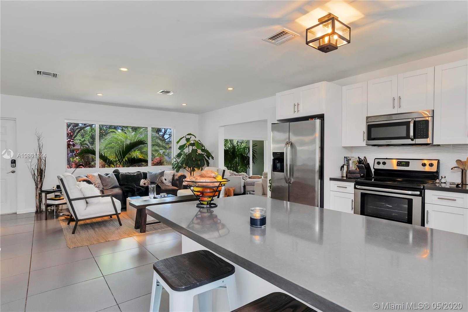 Small Image of 137 NORTH WEST 106TH ST, Miami Shores Number 9