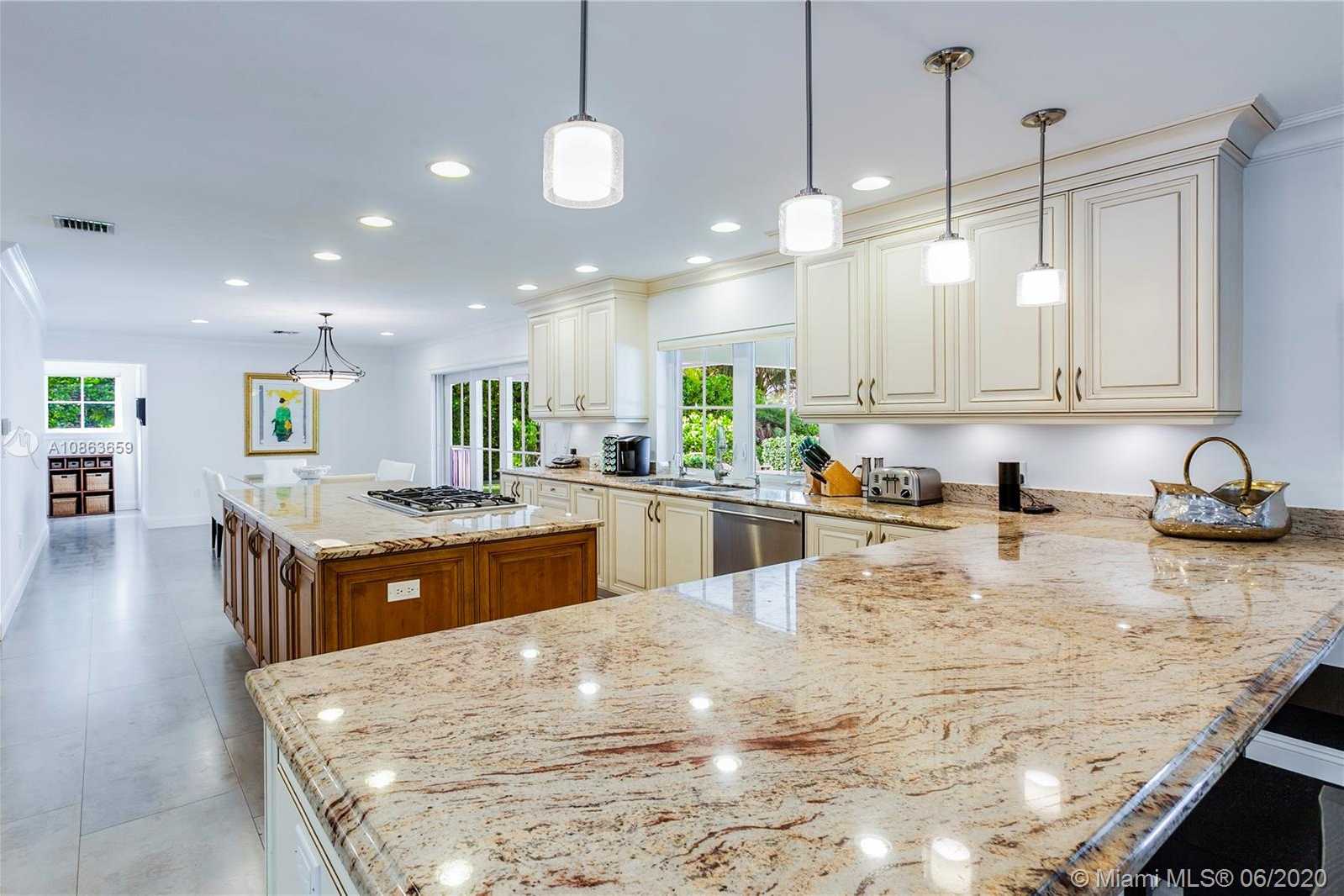 Small Image of 130 SOLANO PRADO, Coral Gables Number 7