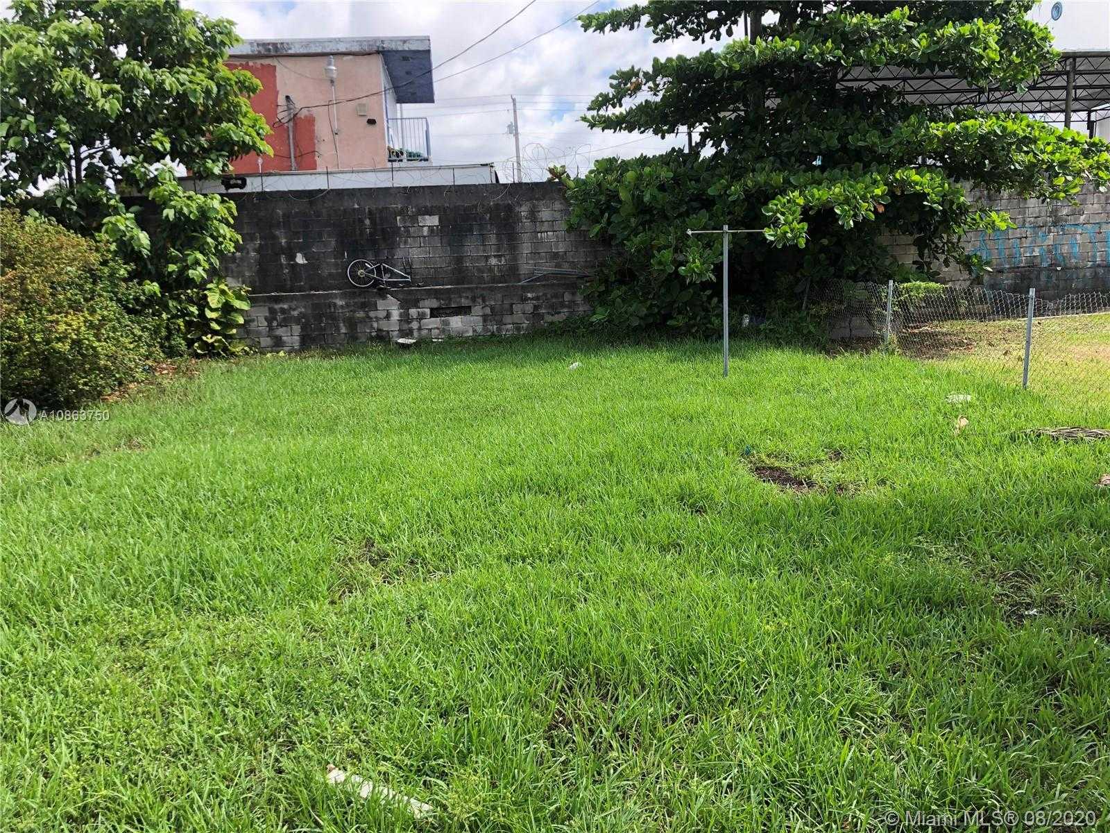 Small Image of 2325 NORTH WEST 35TH ST, Miami Number 14