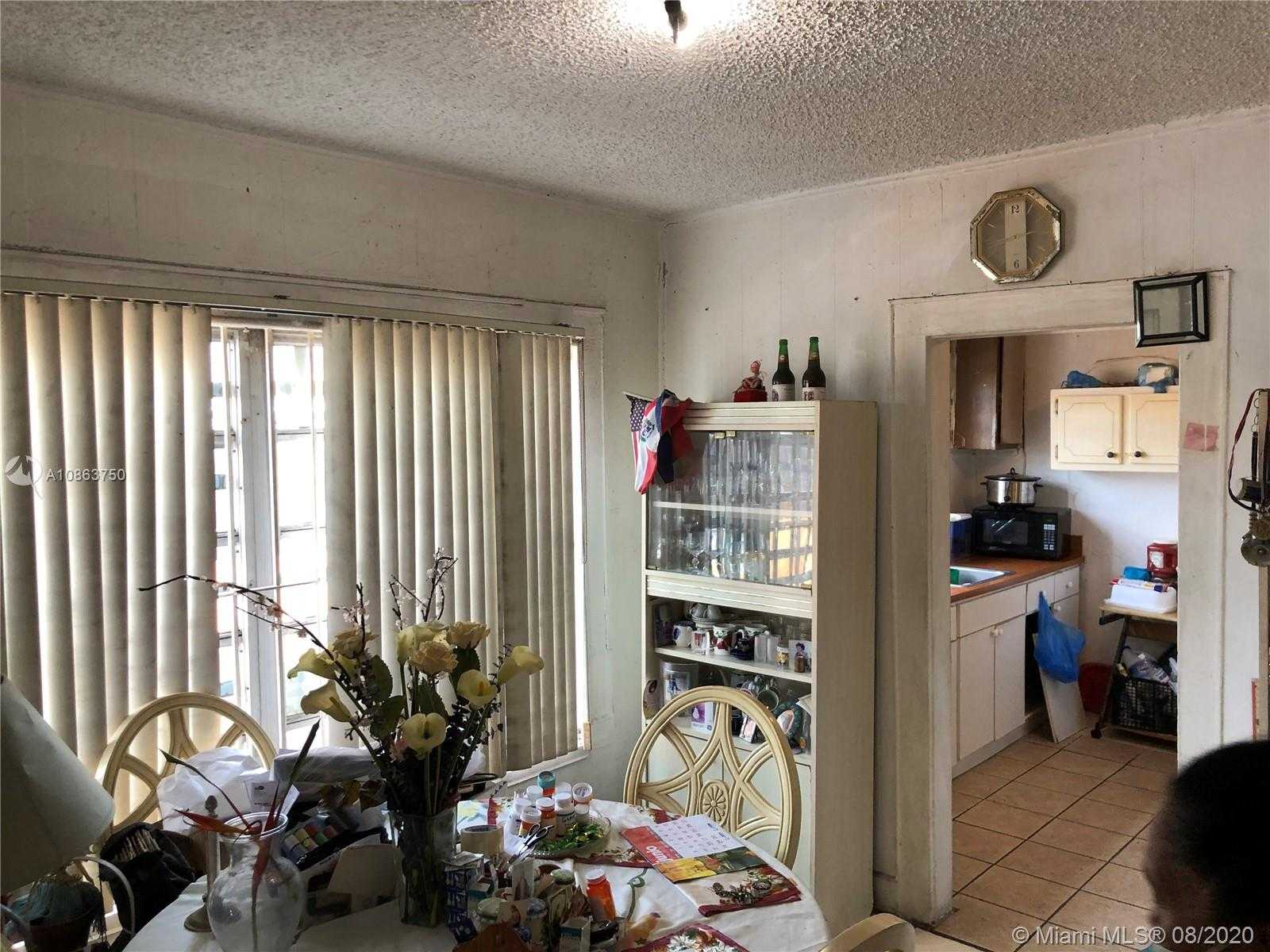 Small Image of 2325 NORTH WEST 35TH ST, Miami Number 5