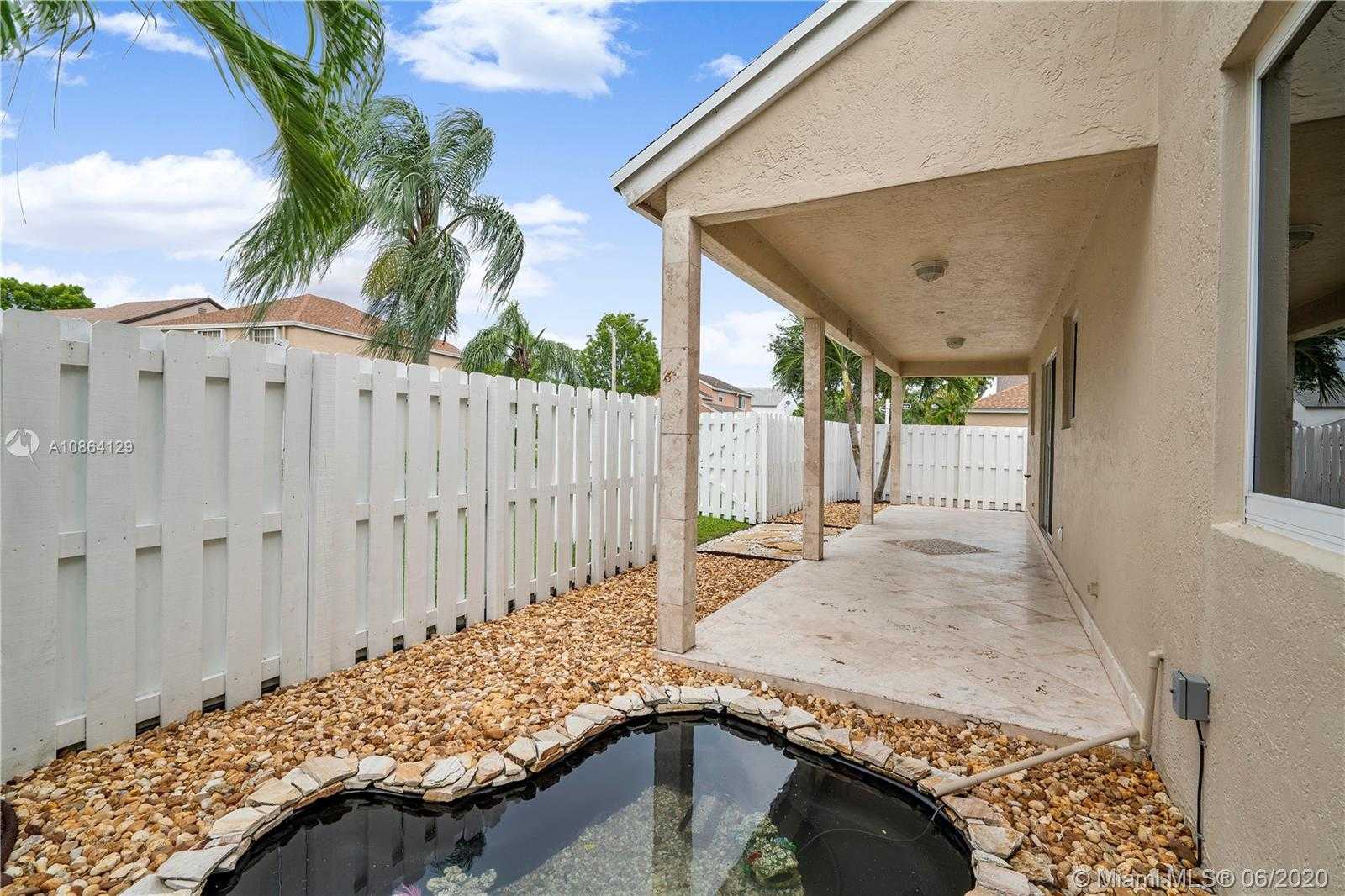 Small Image of 1151 SOUTH WEST 109TH LN, Davie Number 15