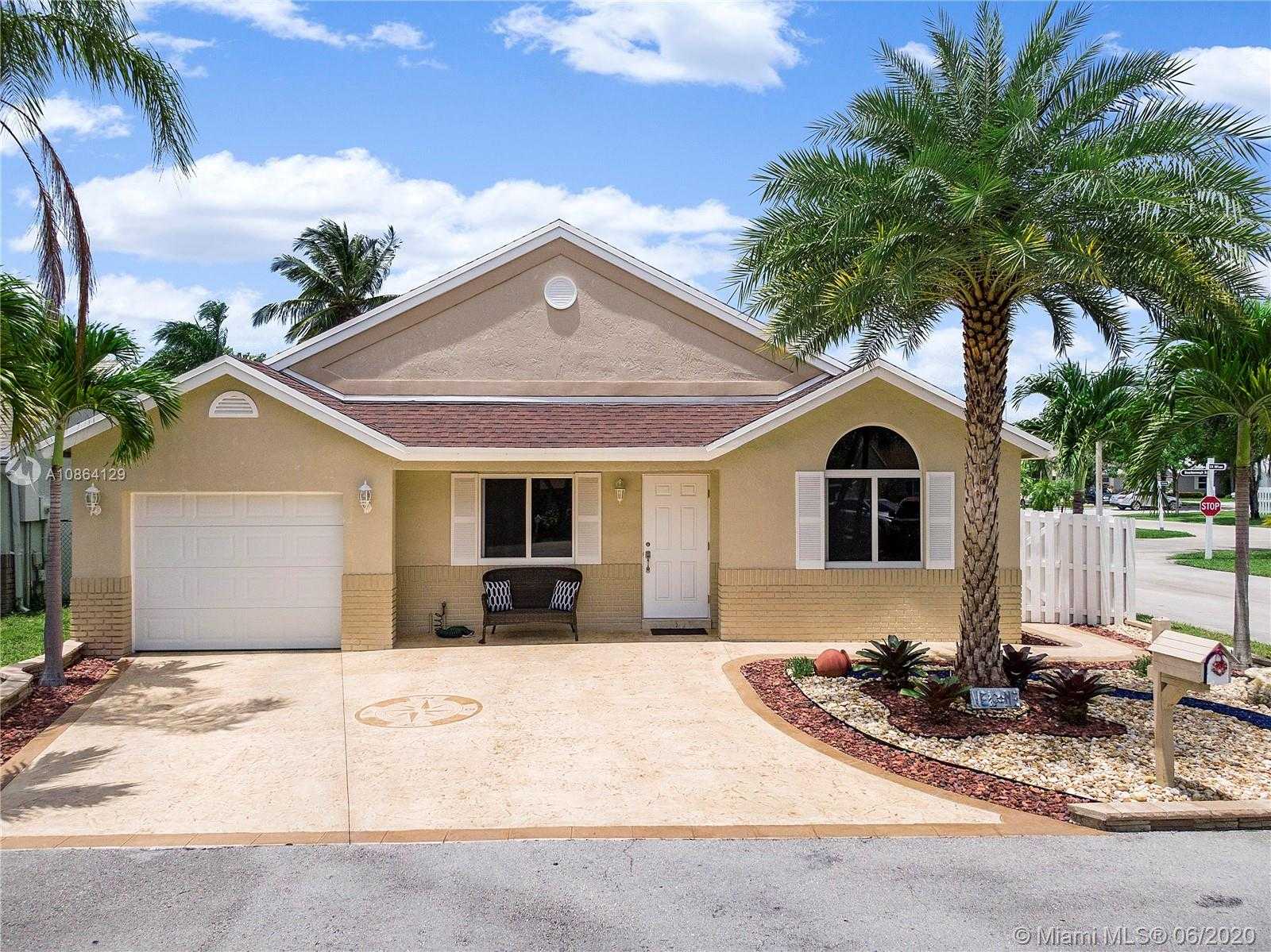 Small Image of 1151 SOUTH WEST 109TH LN, Davie Number 18